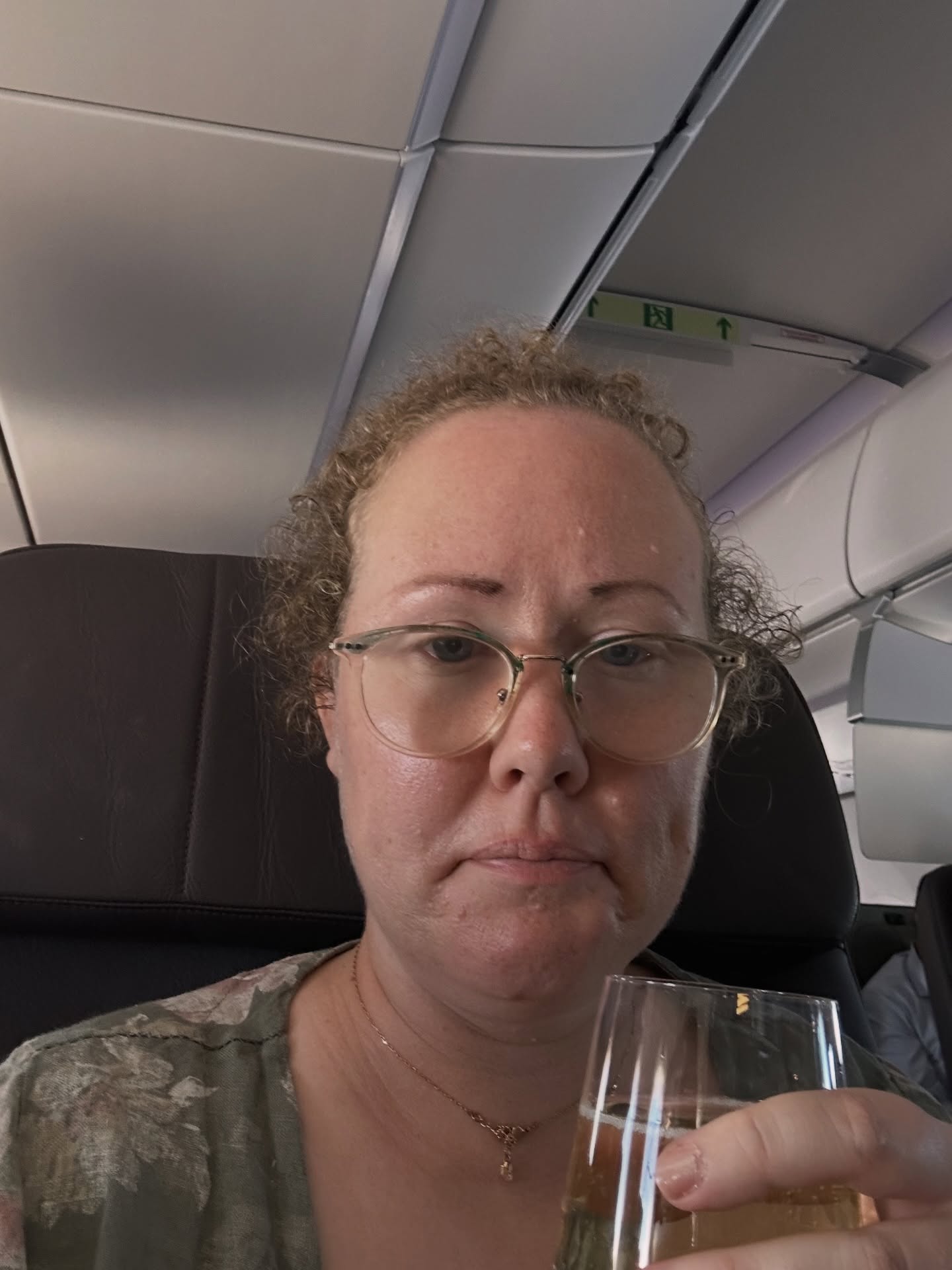 Goal unlocked: Fly business class to a signing ✅🥂