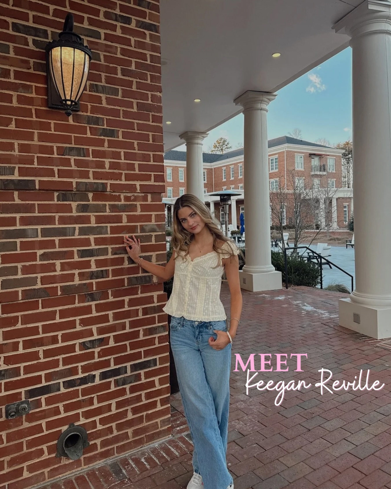 Meet one of our additions this spring—our gorgeous freshman from Wilmington, NC, Keegan Reville.⭐️
Keegan sings alto and bass in Sigs, and she’s majoring in biology on a pre-med track with minors in criminal justice and Italian studies!
“My favorite part of Sigs so far has been the friendships I have started building in just the last few days. Every single girl is so genuine and kind, and I already feel so lucky to be surrounded by such amazing people. I look forward to performing and sharing the stage with the girls I admire so much, doing what I love most, singing!!” — @keeganreville
We can’t wait to make so many memories on and off the stage with you, Keegan! We adore you already and are beyond lucky to have you.🩷