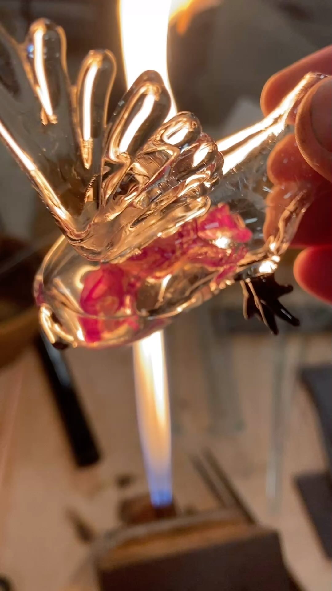 More dead things in the works 🔥
Shop update March 13th 💀
#oddity #glassblowing #preserved #skeleton