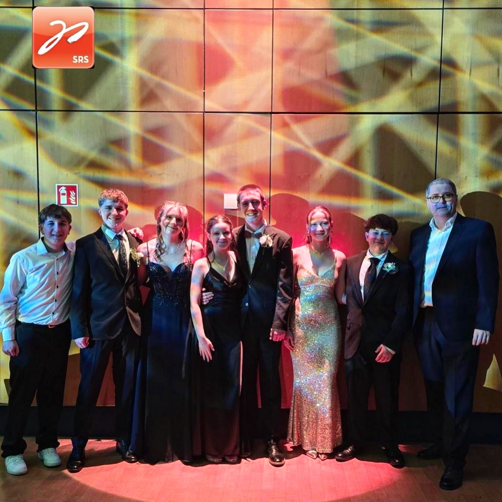 #Abschlussball des Tanzkurses der 9. Klassen. Habt ihr super gemacht! Wow! 🤩 💃 🕺 #amberg
