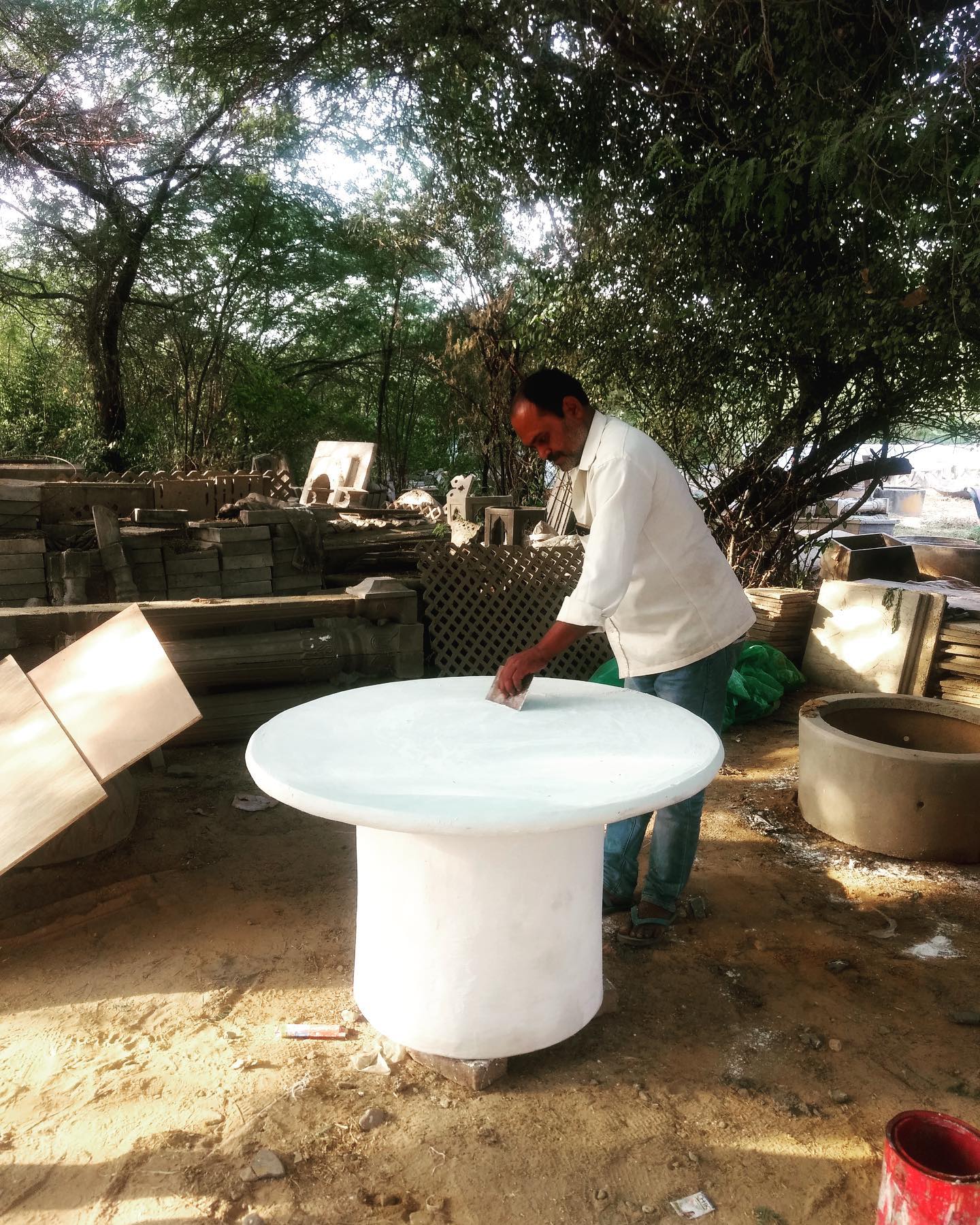 When I hear white is just a colour
.
.
.
.
.
#funiture #funituredesign #designityourself #instadaily #instagram #indiadesign #interiordesign #designer #jaipurcity #jaipurdesigner #designer