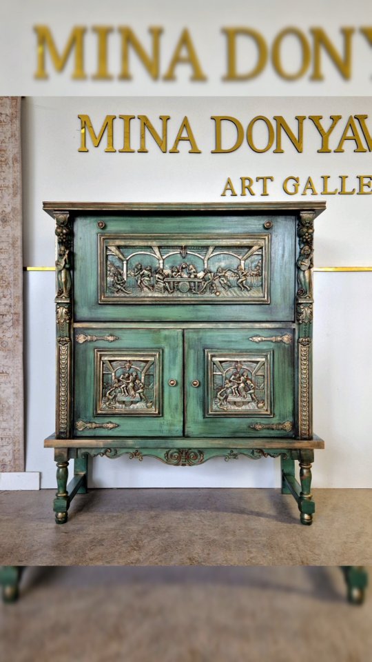 New redesign!
#minadonyavifurniture
#flipfurniture #lovestory #recycling