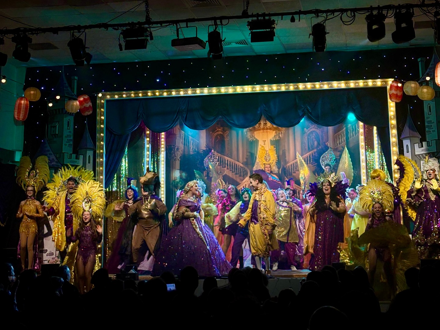 What a run we have had so far!! We are back tomorrow night and we run until Sunday ๐
There are tickets for tomorow night and a Thursday matinee but very few left beyond that so donโt delay, book today as you do not want to miss RAPUNZEL ๐ธ
Ticket link in bio ๐