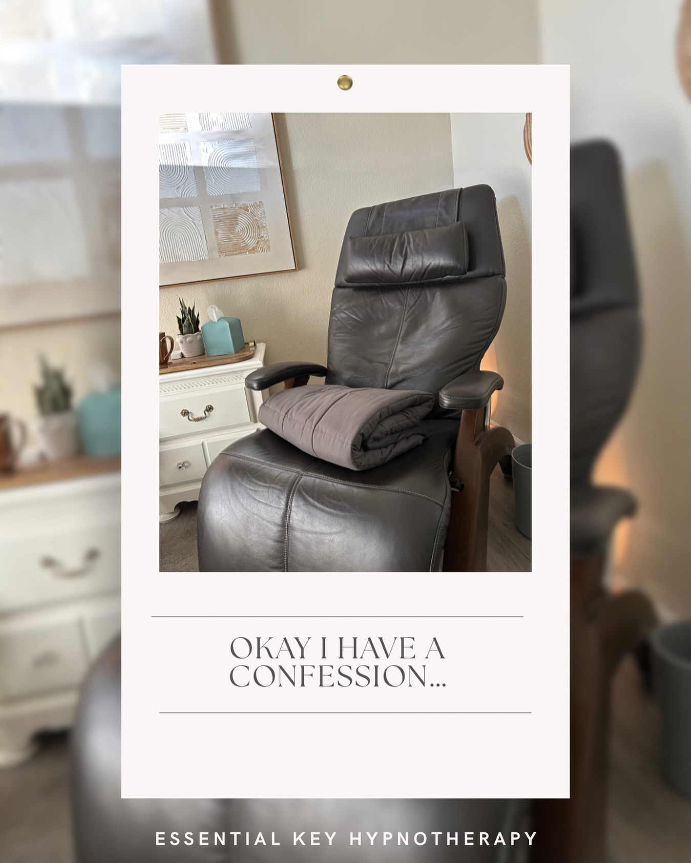 Okay I have a confession…
I own multiple weighted blankets 😁
But there is ONE that is absolute perfection.
Not too heavy.
Not too light.
Just… magic.
And I get asked all the time by my clients
“How much does it weigh?”
So… I finally weighed it 👀
Now I’m curious…What’s your guess??