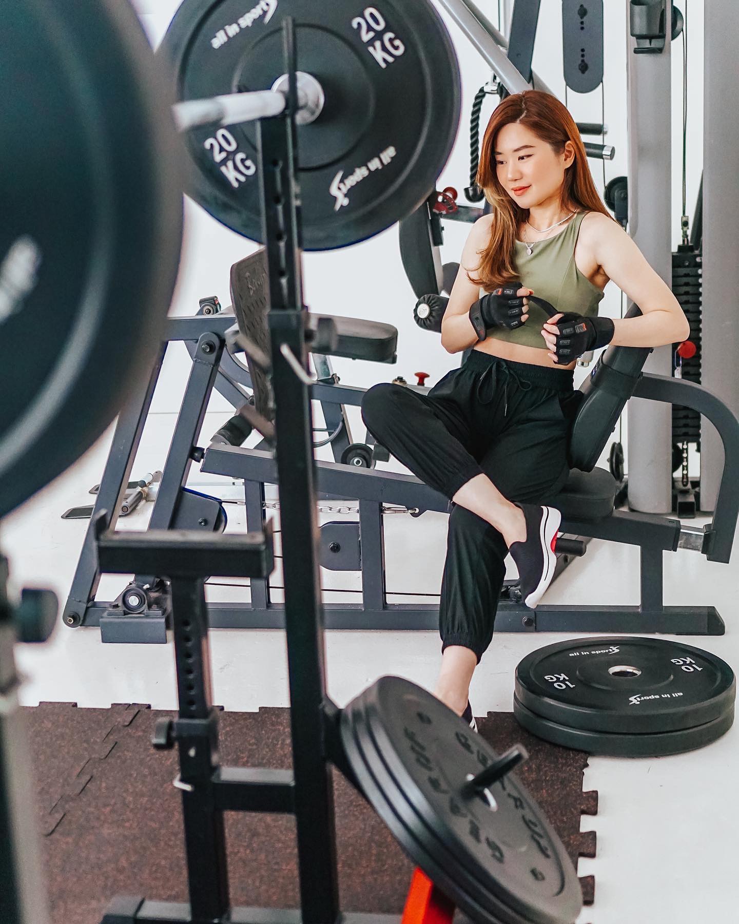 🚨NEW VIDEO ALERT
People love to randomly proclaim that they need to lose 10, 20 or even 30kg without any thought given to why AND of course it comes as no surprise, people can become very demoralised when they can’t hit these targets!
This week, we’re going to show you how to accurately estimate how much you need to lose to achieve your dream body and how long it will take!
Let’s use science to remove the guesswork and help you achieve the head turning body transformation you deserve!
With a clear science based target and timeline in mind, you can do it!
Clinic is in session! Video link in bio!
#3fenergy #flowfysiquefactory #weightloss
#bodytransformation
#sciencebasedfitness