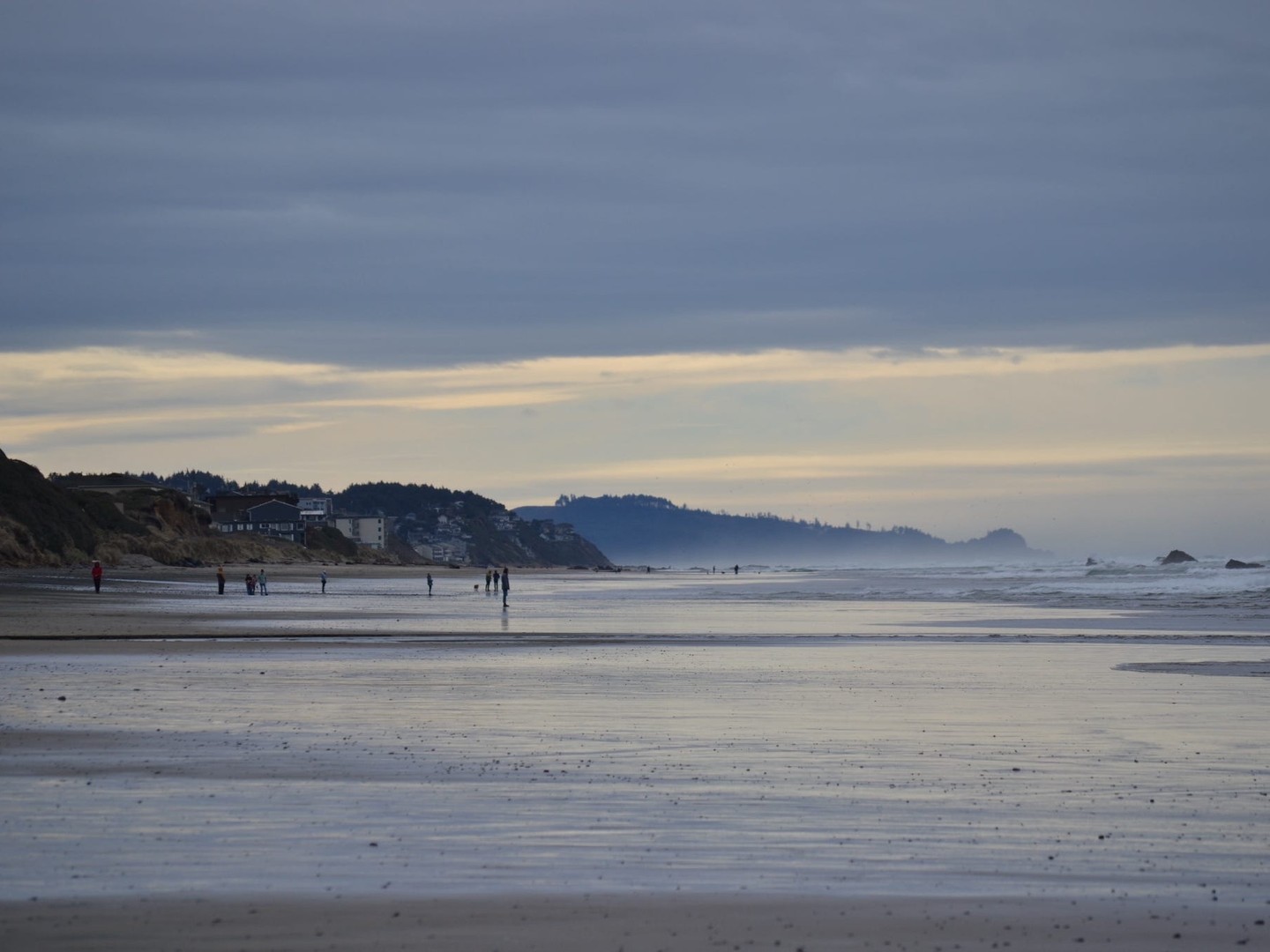Embracing the Oregon Coast at this year’s Junior Discernment Retreat! 🌊🌲
Junior Beacons spent the weekend leaning into both fellowship and solitude as they reflected on their journey and discerned God’s calling for their lives.
We’re cheering you on every step of the way, Juniors!