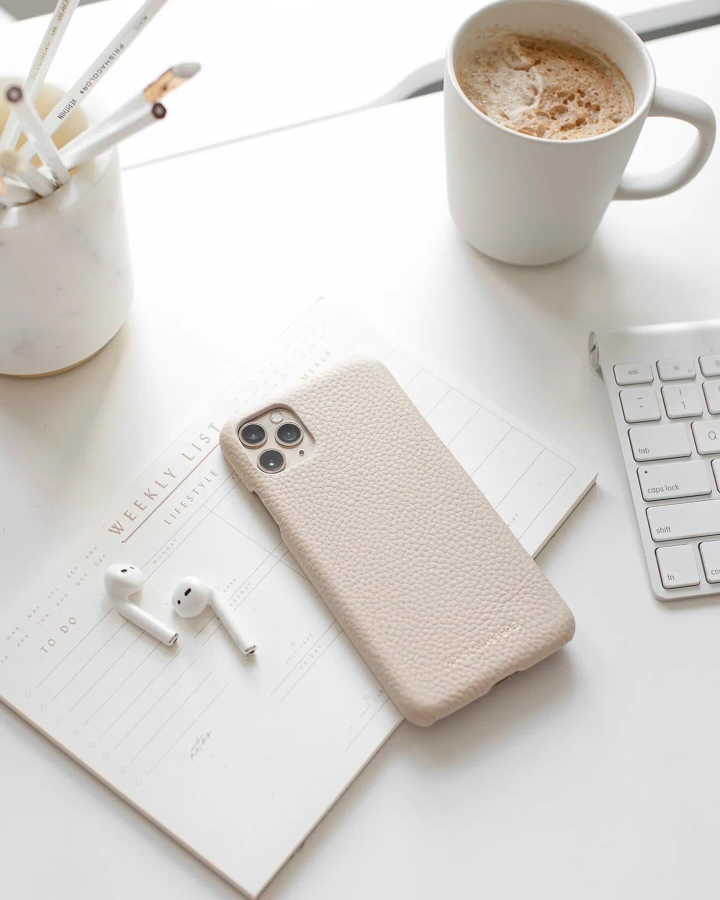 You don’t have to be great to start, but you have to start to be great - Zig Ziglar 🤍💻
Photo: Pinterest