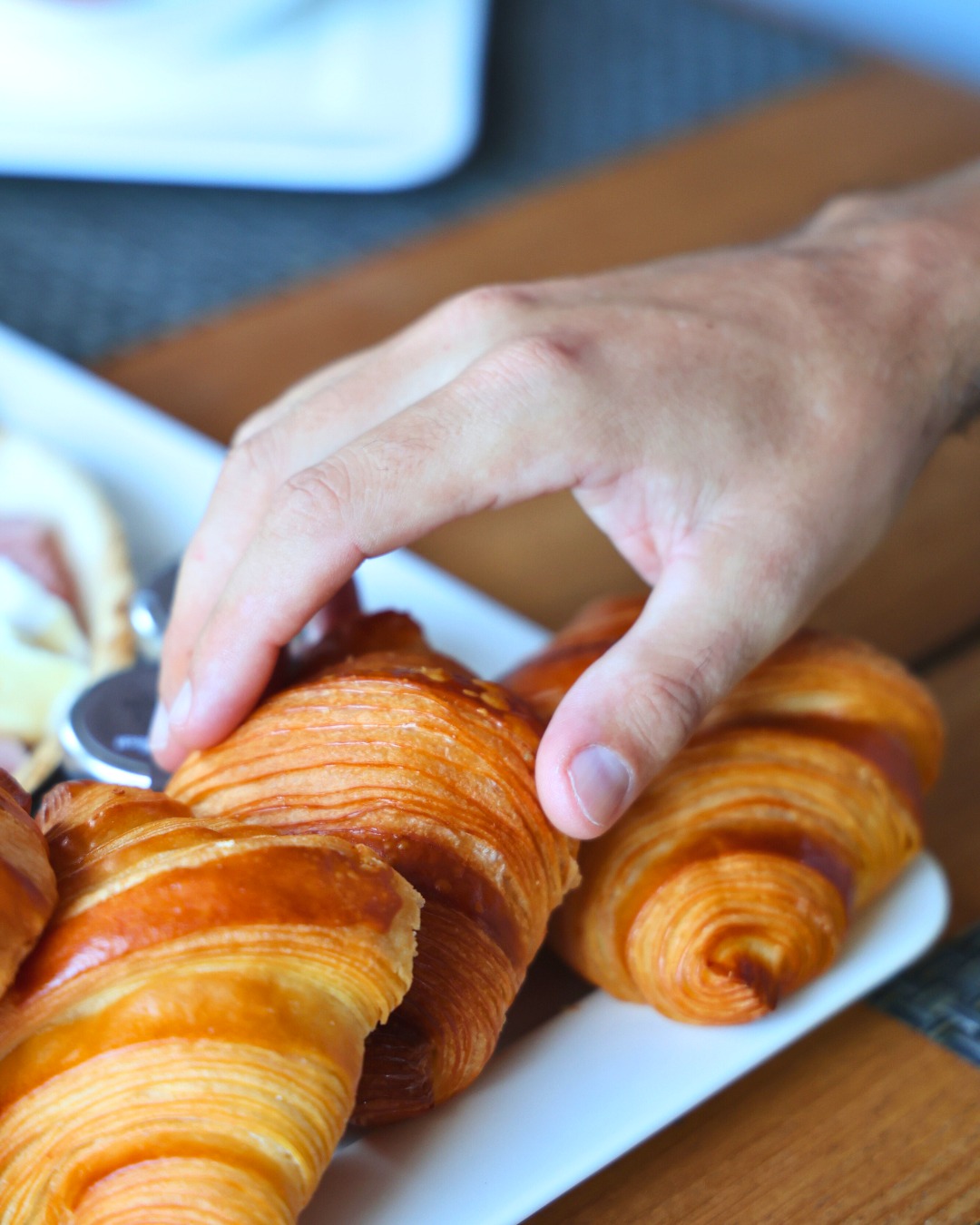 🇫🇷 Le goût du matin, sans se presser.Juste profiter de l’instant.
—————
🇬🇧 Morning flavors, no rush.Just enjoying the moment.
#SaintBarth #Breakfast #Travel #Luxury #Brunch