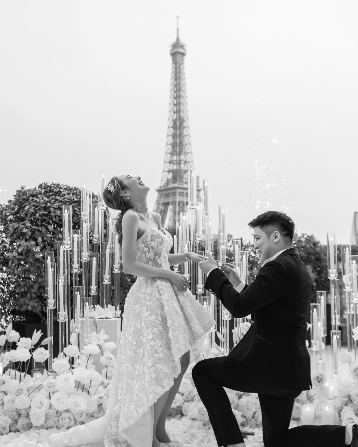Happy Valentine’s Day Eve to you all 🤍
We’re ramping up for one of our busiest weekends on record, with 26 proposals (and counting!) planned across the UK and Europe - starting tonight 🥂
First up: a very bespoke proposal on the rooftop of @shangrilaparis for a VIP client who’s flown in from America for the weekend 👀