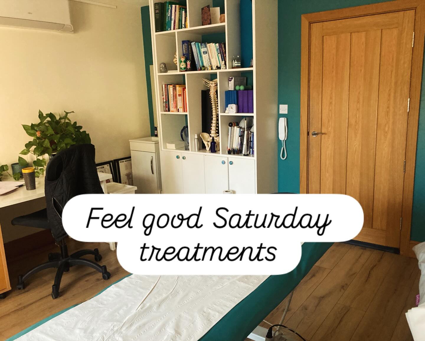 First Saturday clinic day at the lovely @themarispractice with fab clients, and the sun shining. Great to feel those tissues shift and release ✨🤗