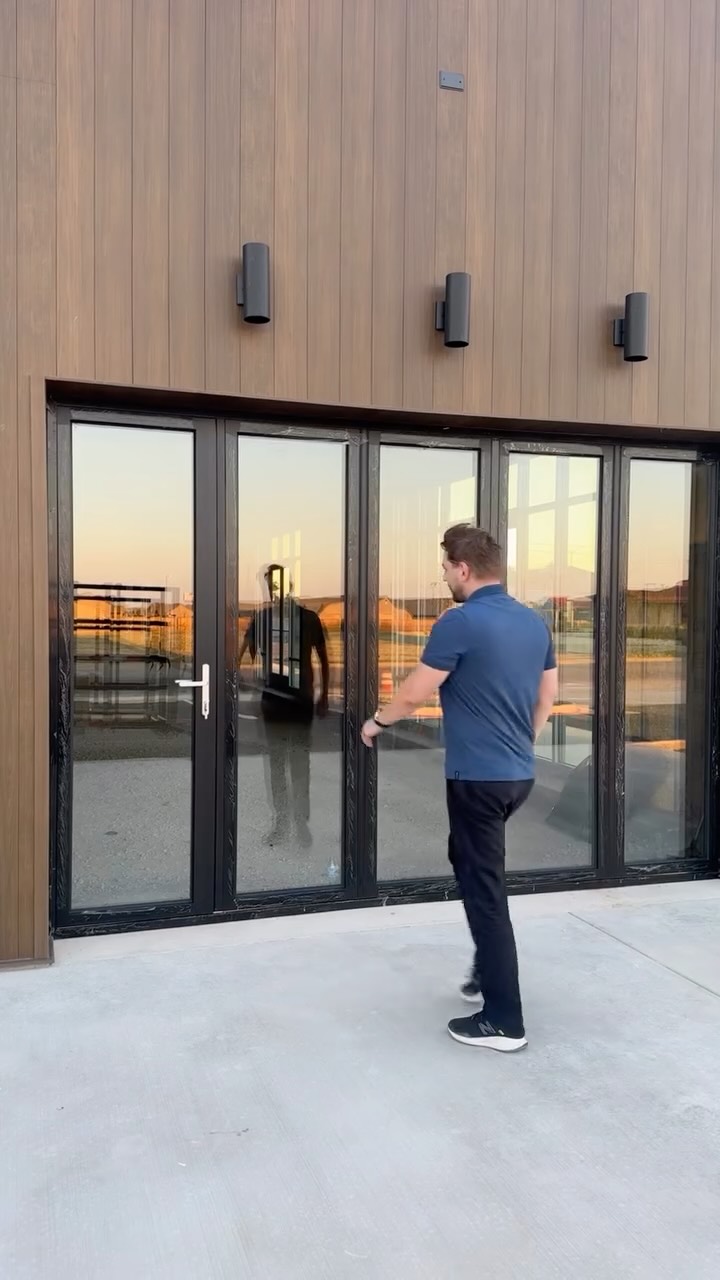 Restaurants. Retail. Warehouses.
Folding doors that work as hard as your business.
Call us
(832) 696-3407
Your Door LLC
#CommercialDoors
#FoldingDoors
#ModernStorefront