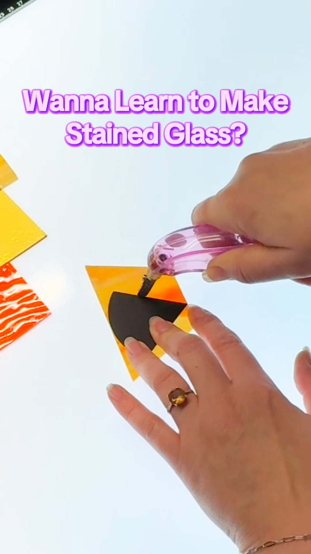 Be the first to know when classes go live! Sign up for the newsletter!
Link In Bio: SideQuestCurios.com
#stainedglass #stainedglassclass #class #beginnerClasses #Art #love #beauty