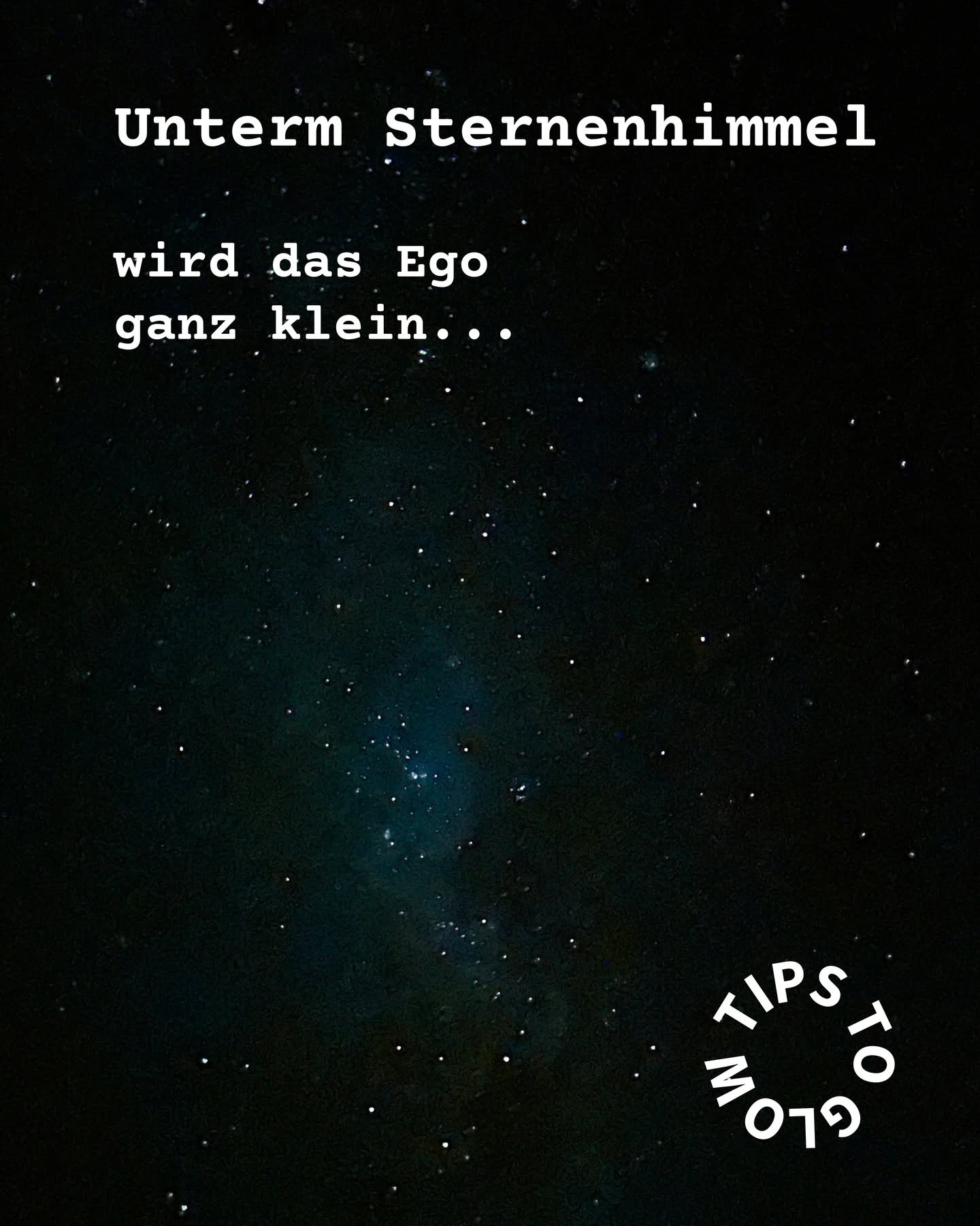 Der nächtliche Sternenhimmel offenbart uns unsere eigene Winzigkeit gegenüber der Unendlichkeit des Kosmos.
Dieser Anblick lässt uns ehrfürchtig staunen und verbindet uns mit der Schöpfung, indem philosophische Fragen nach Ursprung und Ewigkeit anregt werden.
Unsere Probleme werden in Relation gerückt, unsere Sorgen abgeschwächt.
Es entsteht eine inspirierende Verbundenheit mit der Natur, die uns entschleunigen lässt und beruhigend wirkt.
#Stressreduktion #Entschleunigung #KraftderNatur #Achtsamkeit