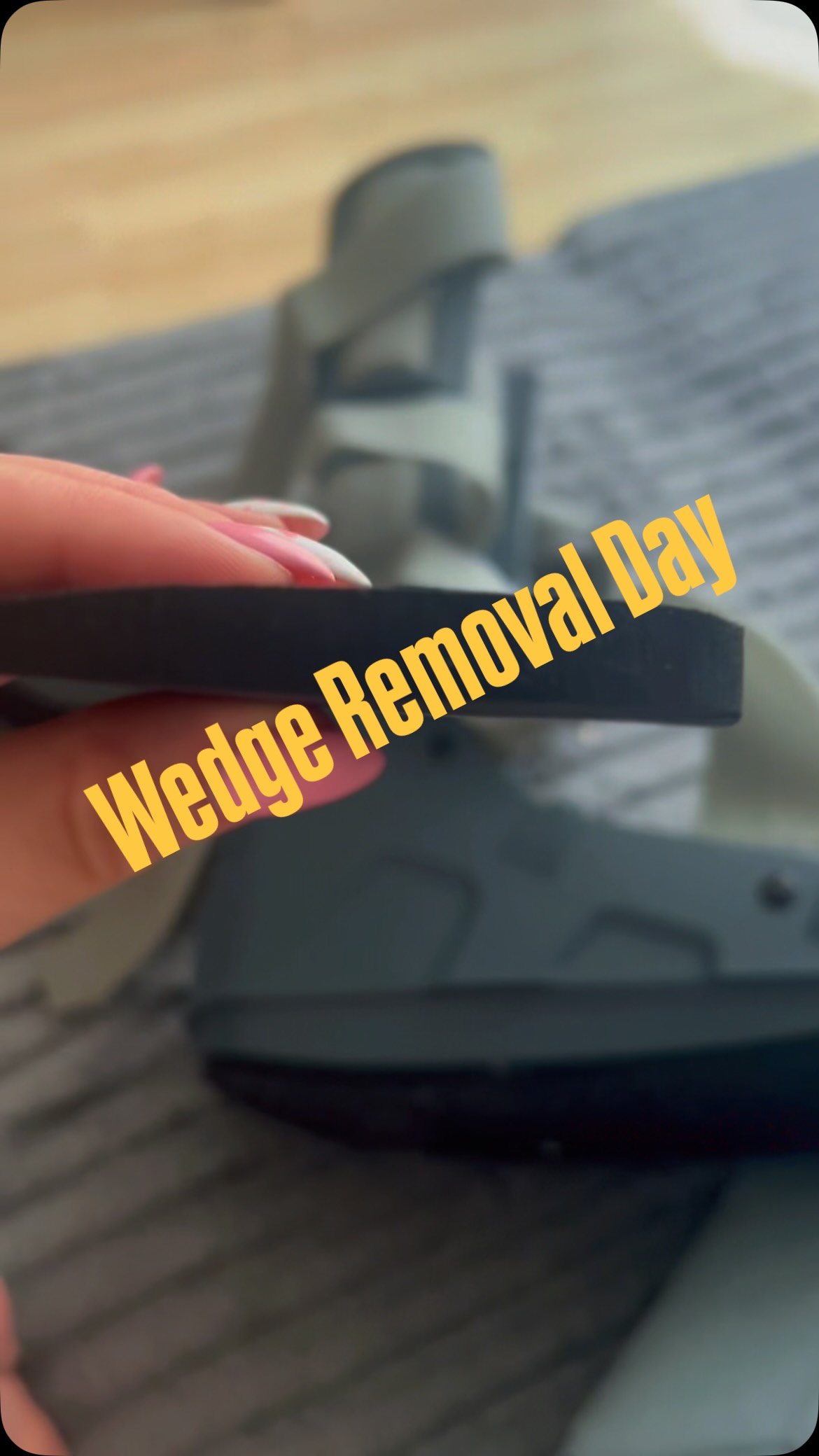 Finally I’m getting a bit shorter today 😌 Wedge removal with a bit of ASMR for you 🤣