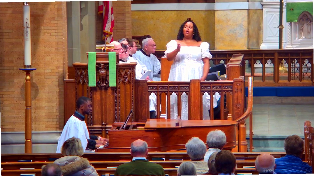 At this afternoon's "Third Sunday at 3pm" Concert, Isabel Randall filled the air with the soulful warmth of Afro-Cuban music & poetry. Earlier in the day, she also lifted our hearts with African American spiritual anthems at the 10:15 am service.