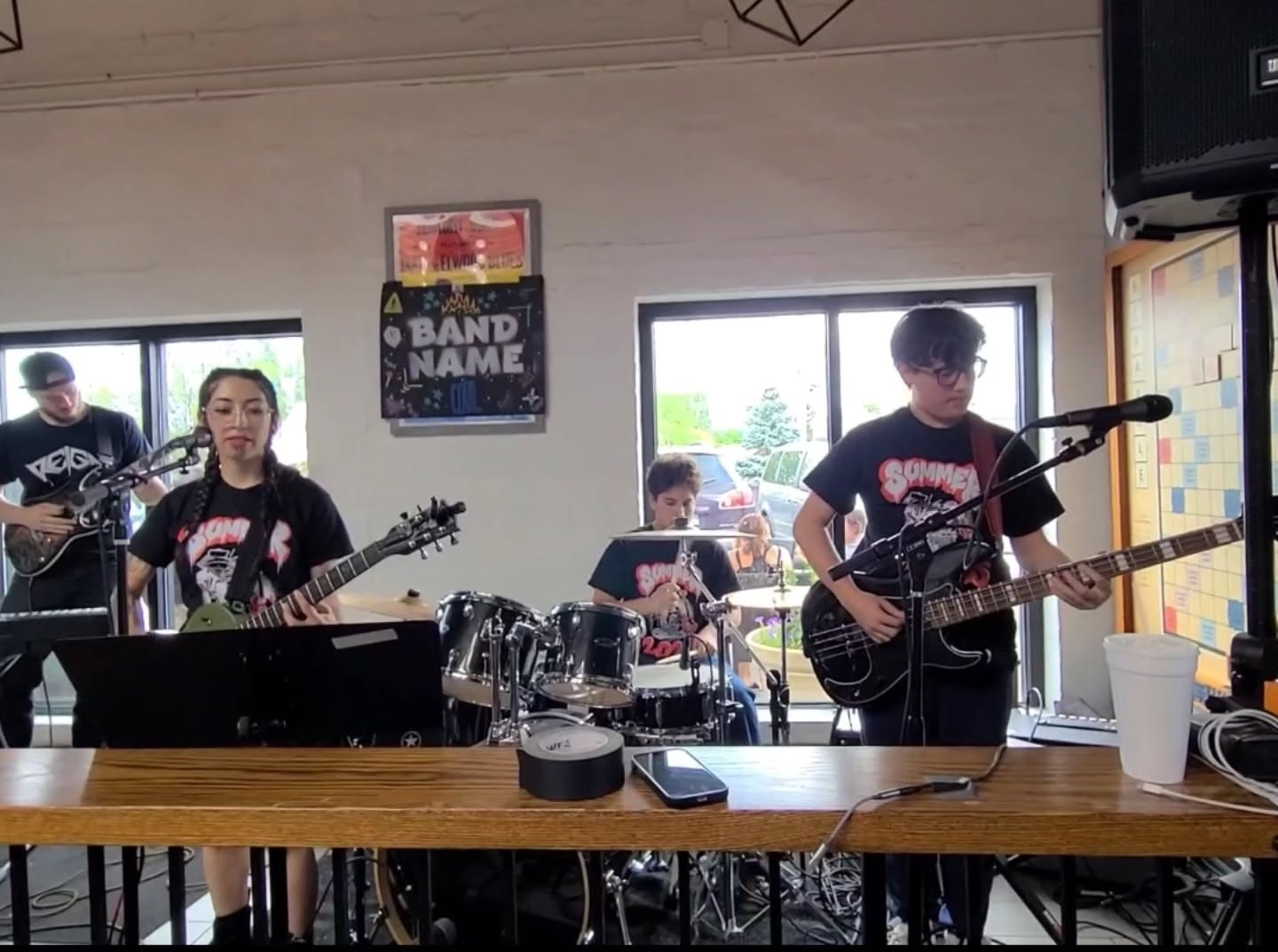 Teen Open Mic tonight 7-9pm! Kitchen staying open til 9pm tonight since there is no school tomorrow!!! 🚫🎒🇺🇲🎤🎸