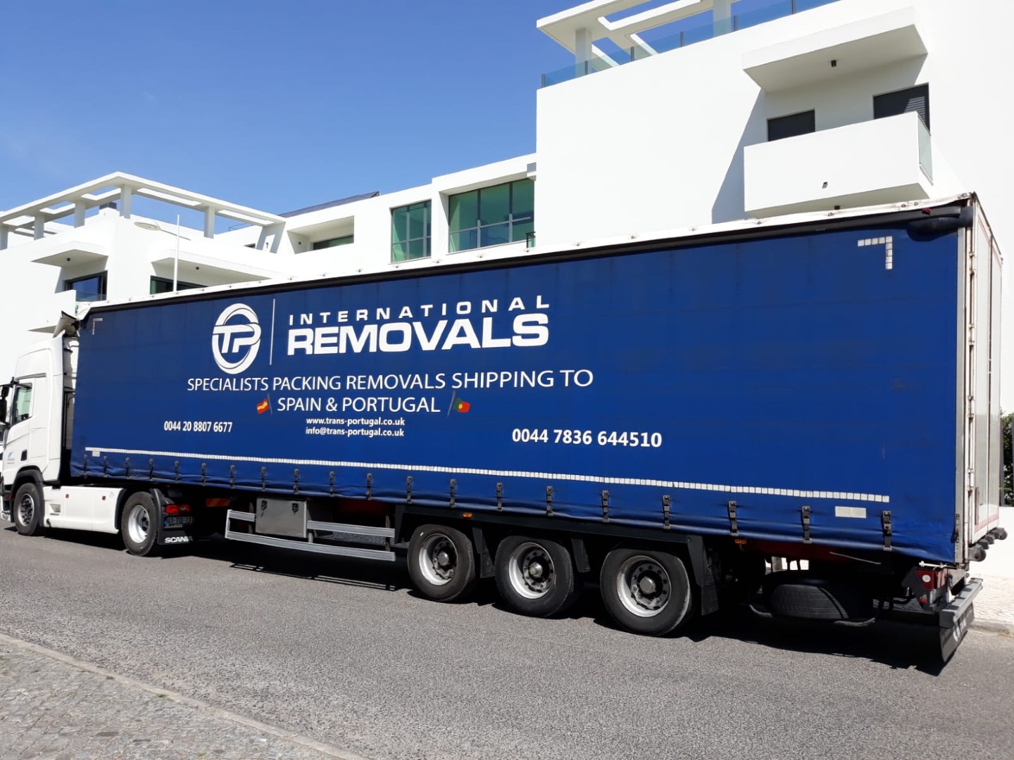 From London to Portugal and back - every single week
Our regular routes mean faster delivery times, reliable schedules and a team that knows the journey inside out.
Consistency, experience and care - that’s what keeps our clients coming back.
Reach out to our team via phone or email for a free quote ✅
LONDON OFFICE
22-24 Homecroft Rd, London, N22 5EL, United Kingdom
0208 807 6677
PORTUGAL OFFICE
Inter Luis
Estrada Nacional 10
Centro Empresario Sado Internacional
Armazem D21, 2910-835 Setúbal
00 351 265 708 240
info@tp-internationalremovals.co.uk
#homeremovals #movingcompany #relocationexperts #movingtotheuk #vehicleshipping