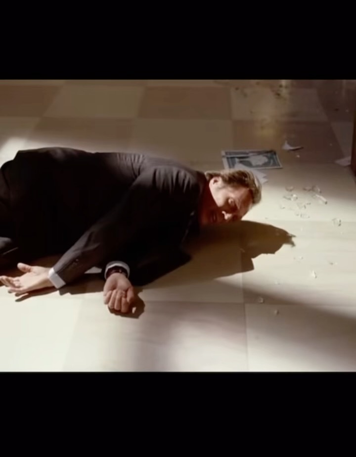 Look what just landed at High Society 🛬
This Illadelph x Mclamb Glass Heath Ledger Joker Coil collaboration is an insane piece of illadelph history from the Winter of 2017 ❄️
Now available in store at High Society Oxford or available for shipping worldwide 🚢
🔥
#illadelph #olemiss #shoplocal #joker #olemiss