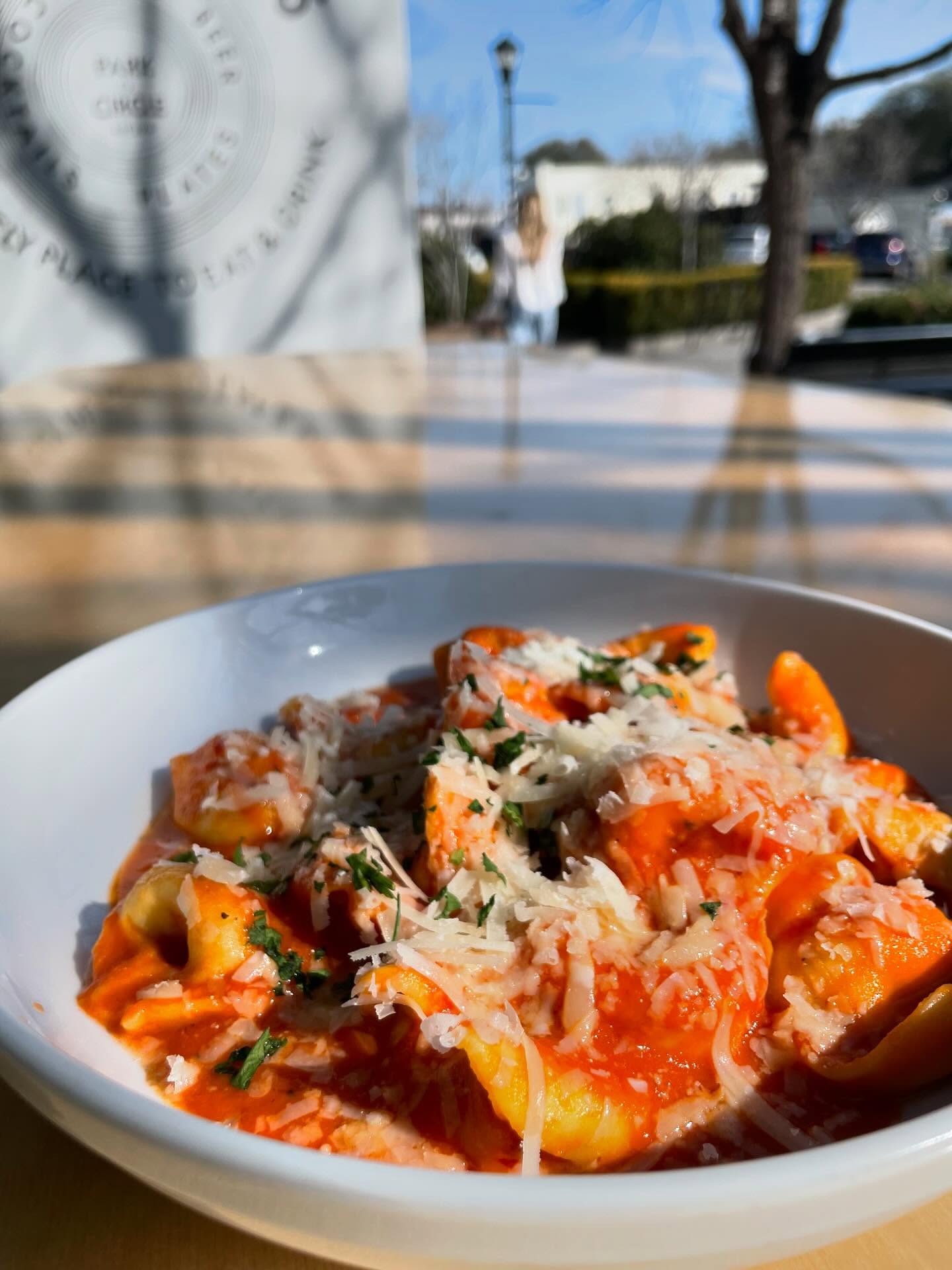 New pasta drop: Cheese Tortellini with tomato sauce! 😋 Simple, classic, and seriously satisfying.