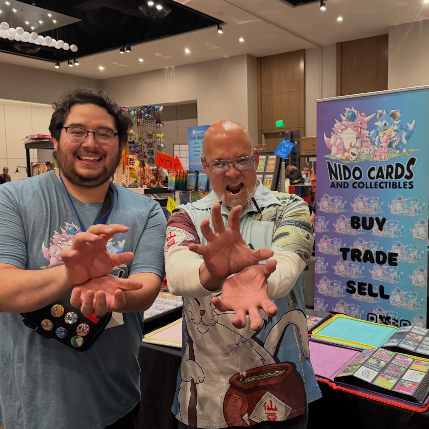It’s been so busy at TCG Con SLC that we haven’t even had a second to post — but we HAD to share this. 🔥
Huge shoutout to Mark Britten @thewoksays for stopping by to say hi! 🙌 This is what makes cons so fun. Thanks for coming through! @cardsandmoretour
#kamehamehahaha #dragonballz #TCGCon #TCGConSLC #CardShow