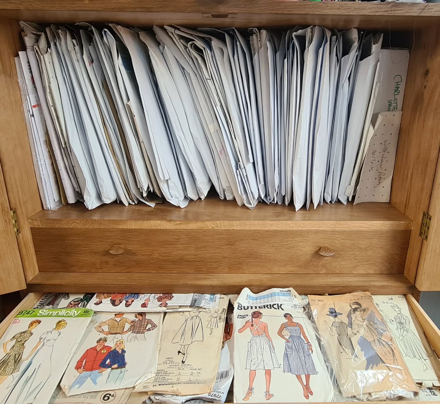 So many patterns
All of the envelopes on the top are full of patterns I've created over the years, for clients, for me, for friends and for the sake of experience, experiment and learning...this cabinet contains 150+ and there are more elsewhere hiding around the studio.
The bottom draw is crammed with vintage patterns I've collected and have been given, classic cuts and elegance just waiting in their little envelopes.. some date back to the 1930s...some 1970s funky vibes in there too.
All inspiring me to make and create.
Now to get sifting through the fabric collection..
I'm here for dressmaking commissions, from simple garments, to playful fun items, costumes for the theatre or parties, all the way to formal outfits for the most special celebrations β¨οΈ
#dressmaking
#iamtheseamstress
#handmadeindevon
#designingandmaking
#wearwhatyouwant