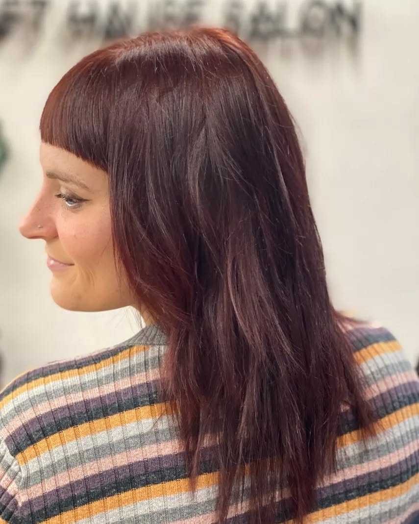 ➕The right haircut changes how you move through the world.
At Craft House Salon, cutting isn’t about trends — it’s about structure, balance, lifestyle, and how your hair behaves naturally.
We consider:
• Growth patterns
• Density
• Texture
• Styling habits
• Maintenance tolerance
Because a cut should support you — not fight you every morning.
What’s one thing you’ve always struggled with in a haircut?
Color by @hairbysarahf (Sarah)
Cut by @insideoutofstyle (Laura)
📍Craft House Salon – Atlantic Highlands, NJ
Serving Monmouth County, including Middletown & Red Bank, Rumson, and Fair Haven, Little Silver
#CraftHouseSalon #AtlanticHighlandsNJ #PrecisionCutNJ #HaircutSpecialist #MonmouthCountySalon #NJHairSalon