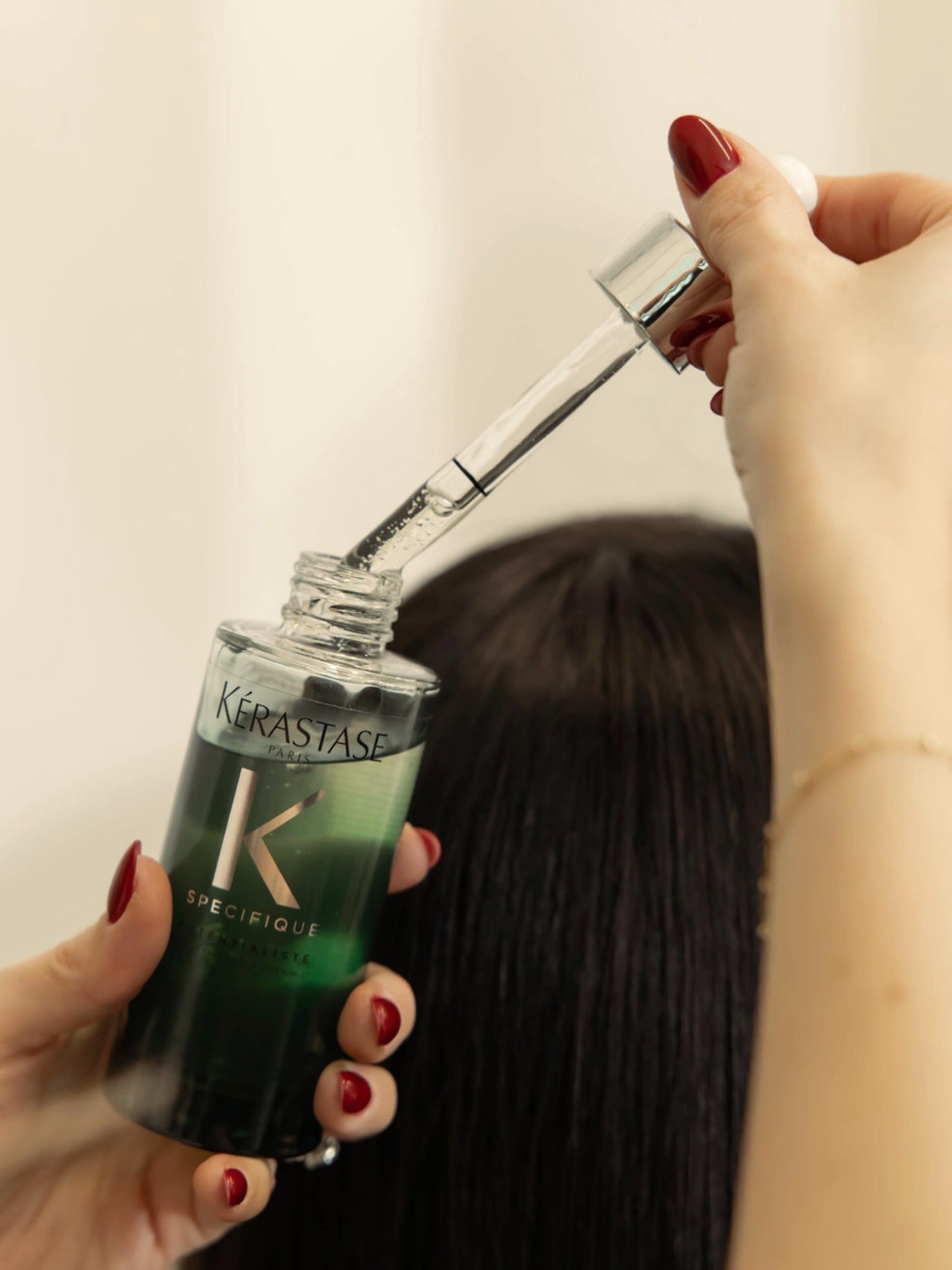 Experiencing dry scalp?
The Spécifique Scalp Serum by Kérastase is a lightweight, targeted treatment designed to rebalance, soothe, and support a healthier scalp environment. Perfect for dryness, sensitivity, or excess oil, this daily serum helps calm discomfort while promoting stronger, healthier-looking hair from the root.
Healthy scalp = beautiful hair ✨
Available in salon now.
#Kerastase #HealthyScalp #haircareessentials