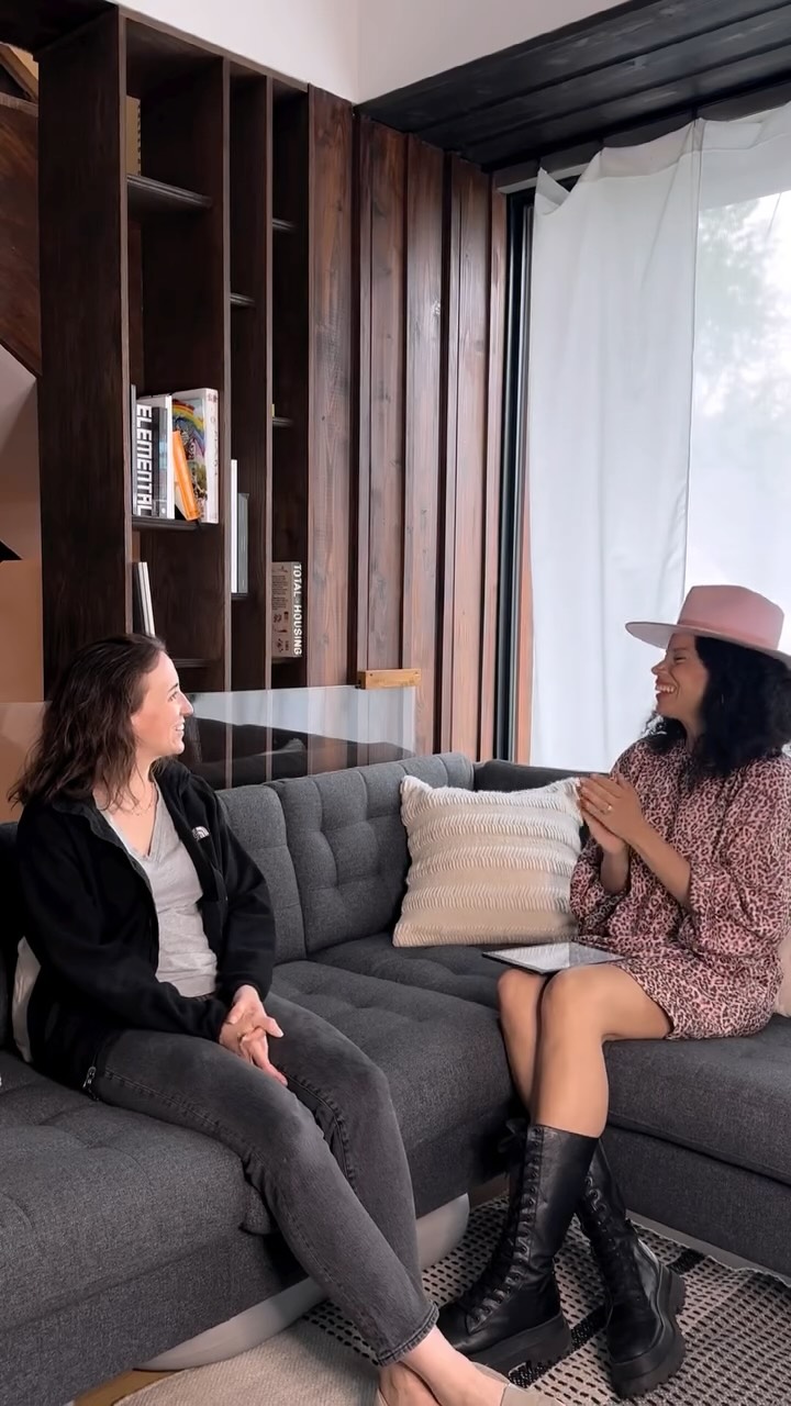 I want to come to your house!
Some times all you need is someone to give you a little nudge, that releases permission and encouraging confidence along the way! I’m not a fan of fads or trends especially if they don’t suit you! I’m into you being 100% you. To elevate and modernise your pov is quite simple and easy to do, DM me today and let’s get you scheduled for a wardrobe assessment!
.
.
.
.
#imageconsultant #fashion #style #personalshopper #stylist #personalstylist #imageconsulting #ootd #fashionstylist #imagecoach #fashionblogger #image #wardrobestylist #stylecoach #styletips #beauty #styleconsultant #etiquette #fashionstyle #fashionista #moda #confidence #imagemanagement #personalstyle #armocromia #asesoriadeimagen #coloranalysis #motivation #styling #personaldevelopment