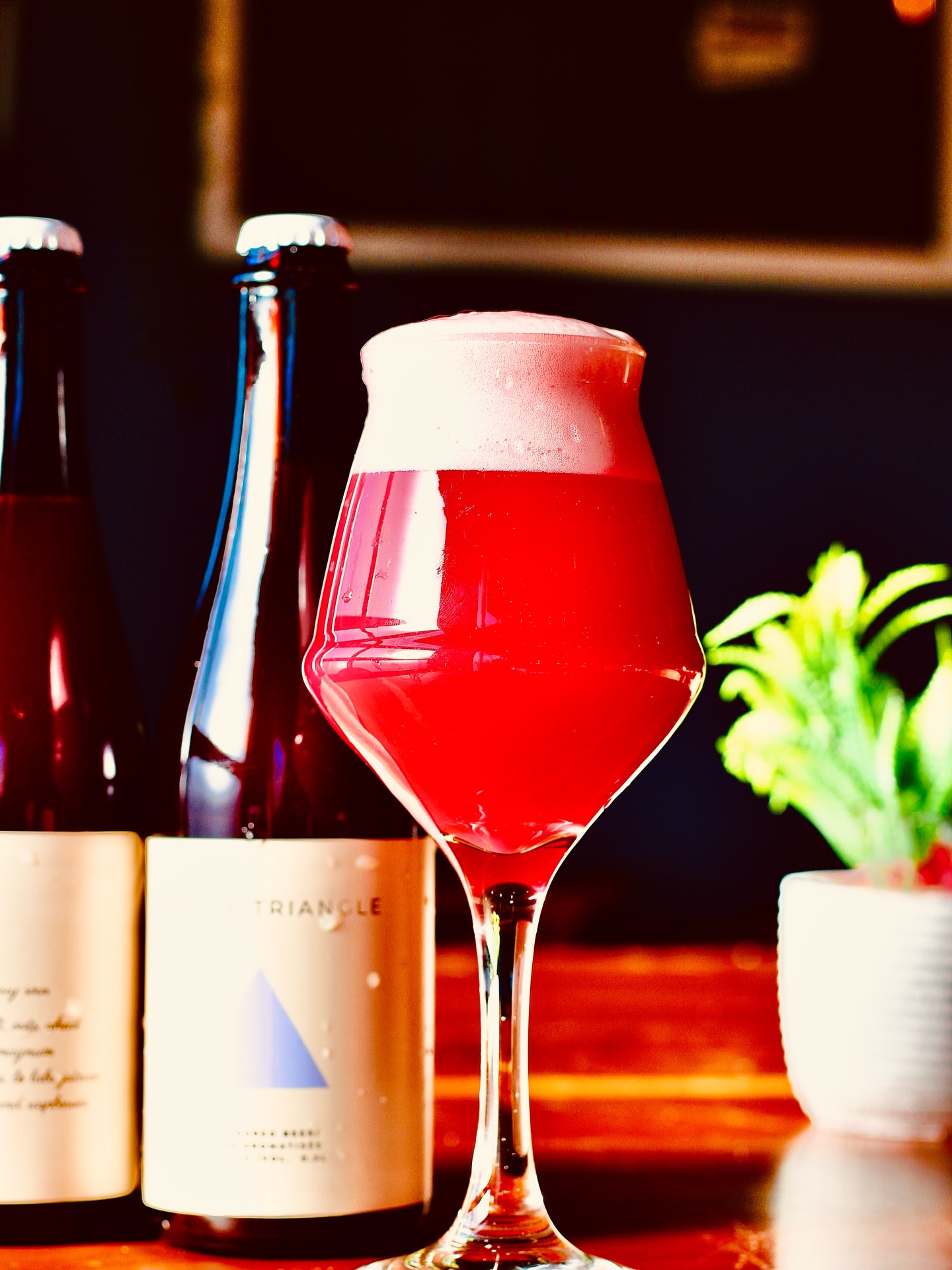 PURPLE TRIANGLE IS BACK!
After being sold out for way too long, our Blueberry Raspberry Sour has finally returned — and it’s tasting better than ever.
Bright berries, juicy tartness, and that vibrant purple pour you’ve been waiting for 🍻🫐
Now available:
🍺 On tap at the brewery
🍾 Bottles to go for take-out
Swing by, grab a glass, and stock up before it disappears again.
#SourBeer #BlueberryRaspberry #CraftBeer #OttawaBeer #beerrelease