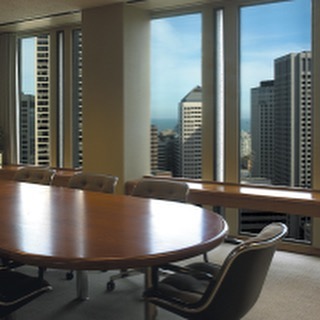 Para tu empresa también contamos con las mejores laminas de protección de calor y los dañinos rayos UV, permitiendo la máxima claridad para tu oficina #huperoptik #3M #laminados #laminadoscomerciales #dilenoalcalor #solgard