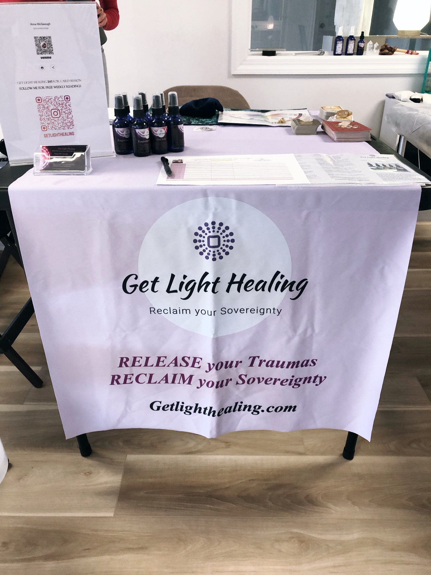 Scenes from yesterday’s Love Fest @majayogadenville
Lovely day of networking and talking shop
Showcasing samples of @normbellion ethereal artwork. Beautiful stuff. BZrkr.productions@Gmail.com
Will do bespoke pieces.