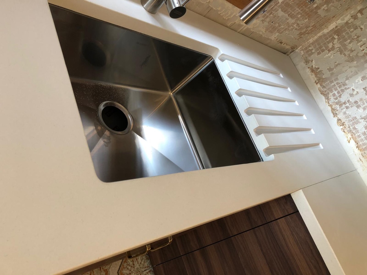A subtle but powerful transformation 🤍
We stepped in to elevate this kitchen with a brand new island and seamless custom countertops — instantly refining the entire space. Clean lines, soft neutral tones, and a modern surface that completely brightens the room.
One of our favourite details? The integrated sloped drain grooves beside the sink. Functional, sculptural, and intentional — allowing water to flow directly back into the basin while keeping the surface sleek and uninterrupted. It’s the small details that make the biggest difference.
Proof that thoughtful craftsmanship can completely shift the feeling of a space. ✨
#KitchenMakeover #CustomCountertops #ModernKitchen #TorontoDesign #KitchenDetails