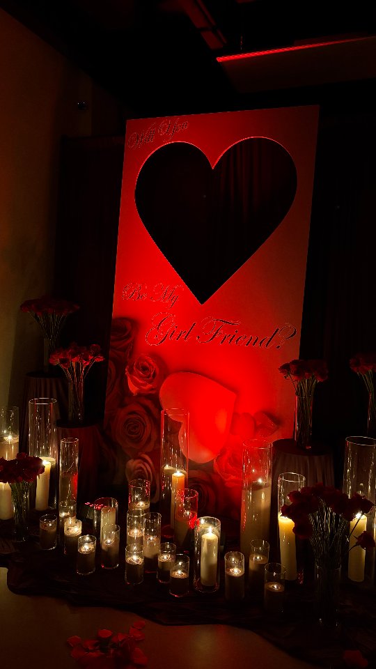 An intimate Valentine’s candlelight dinner for two—designed with intention and romance.
✨ Soft candlelight and ambient lighting
🌹 Fresh rose arrangements
🍓 Chocolate-covered strawberries
🕯️ Custom backdrop for a private dining experience
🍽️ Chef-curated three-course dinner
Every detail was thoughtfully styled to create a timeless, elevated moment.
@baskinginblessings, @rememberto_rsvp brought this vision to life and made the experience unforgettable. Can't forget about your favorite print shop @kings_of_kustomz
💖
#ValentinesDinner
#CandlelightDinner
#RomanticExperience
#LuxuryEvents
#EventDesign
TablescapeDesign
ValentinesVibes
LoveInTheDetails
EventStyling
TeamWork
DesignWithPurpose