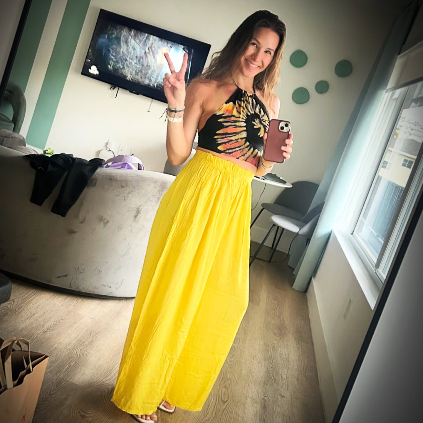 miami beach + sivan sitting in a tree…💋
#beachvibes #sunshine #sand #music #fun