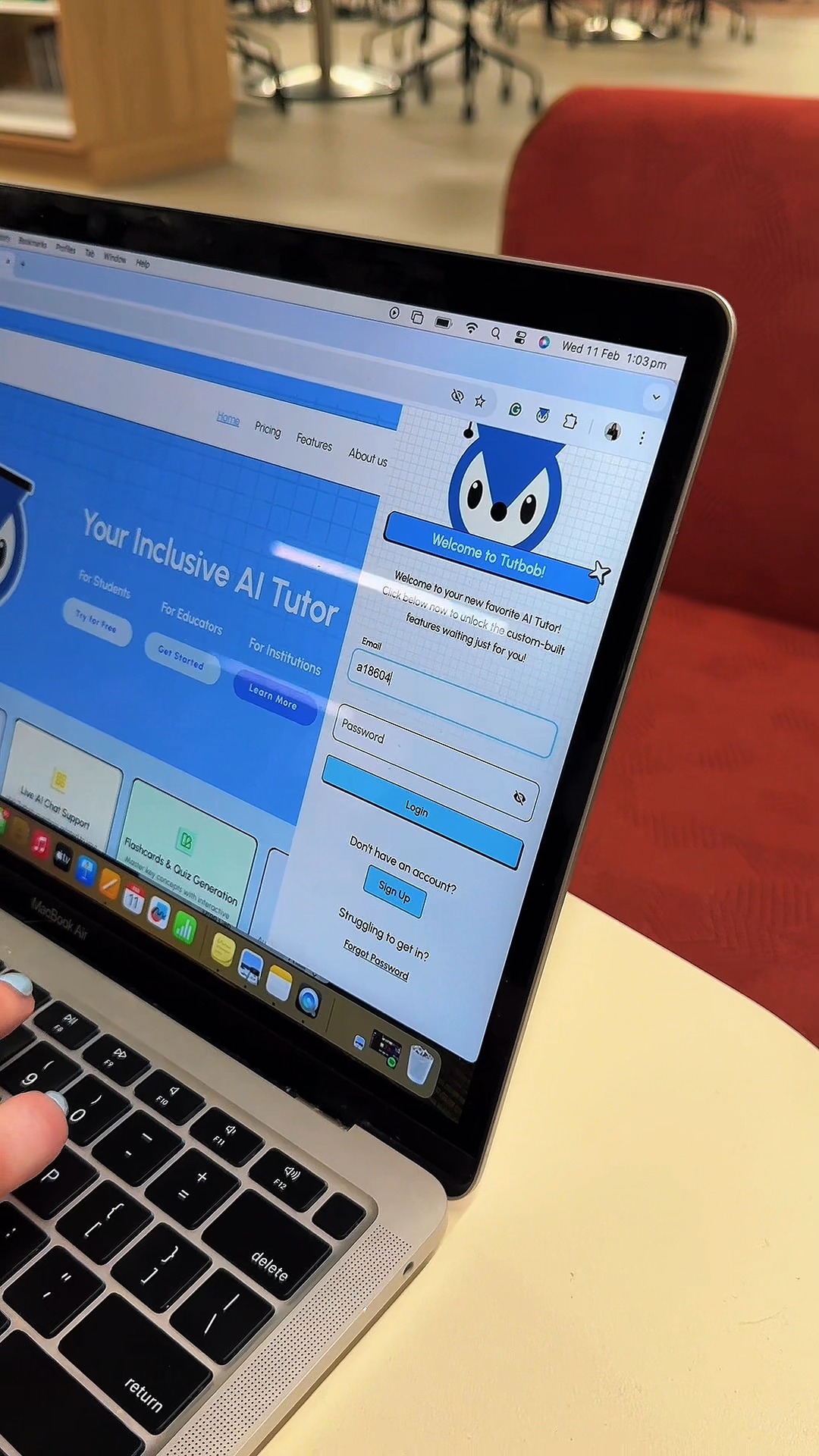 Tutbob has that affect on people 😍
#unilife #studytool #tutbob #oweek #backtouni