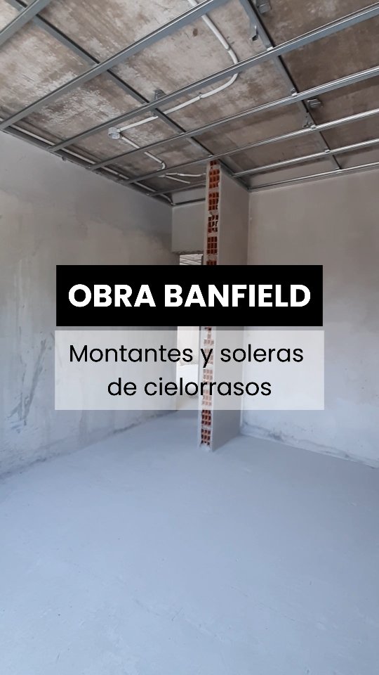 Avances en 📍Obra Banfield
Les mostramos cómo continuamos con la colocación de montantes y soleras para el cielorraso de este proyecto 💪
Lo que no siempre se ve también construye calidad.
Seguimos trabajando obra a obra, cuidando cada detalle del proceso.
📩 ¡Contanos qué te interesa ver de esta obra!
#AvanceDeObra #Cielorraso #Banfield