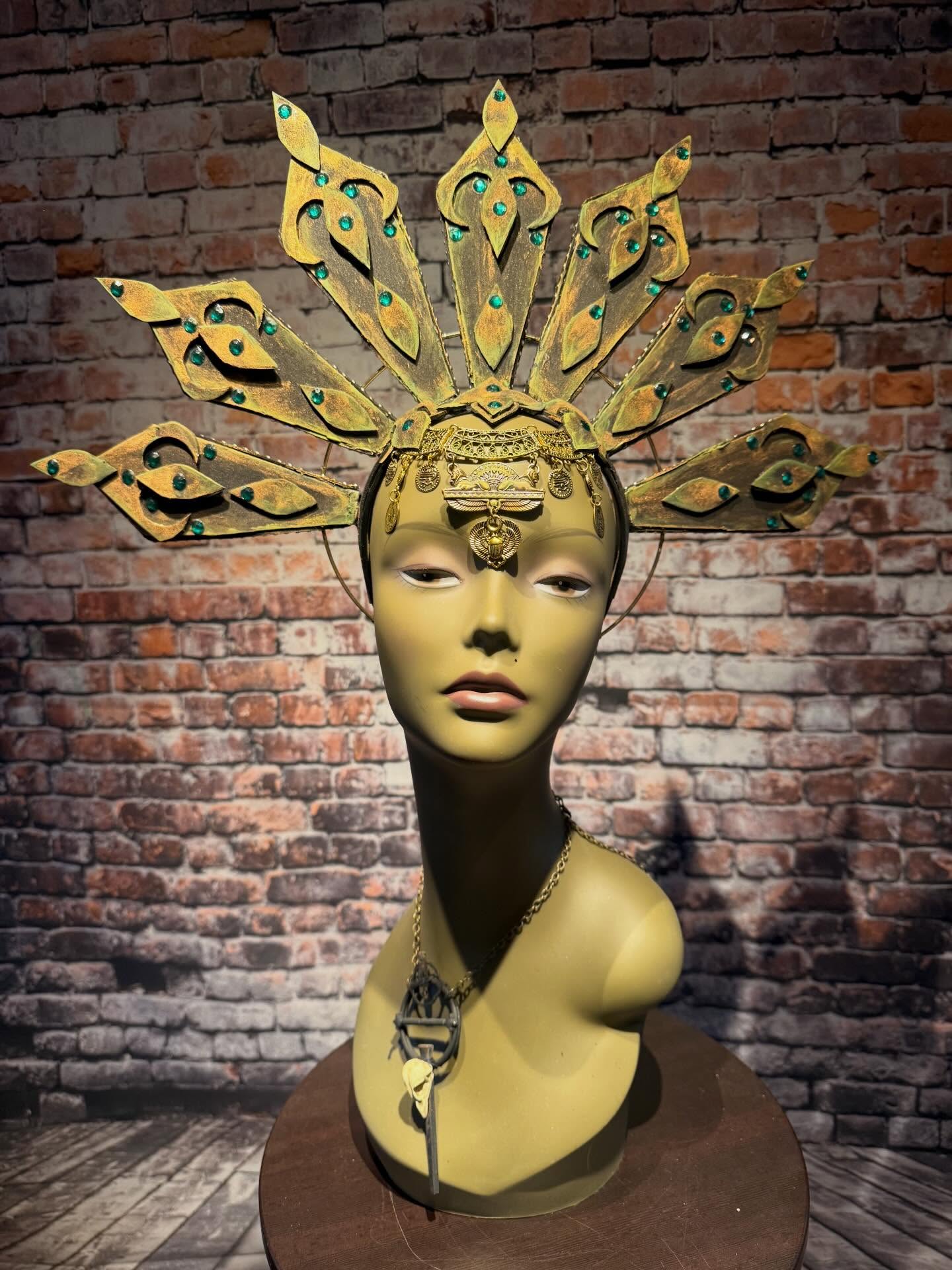 SOLD - Queen of the Damned Vampire headdress #vampire #queenofthedamned #akasha #alashaheaddress #queenofthedamnedheaddress vampire vampireball creaturesofthenight