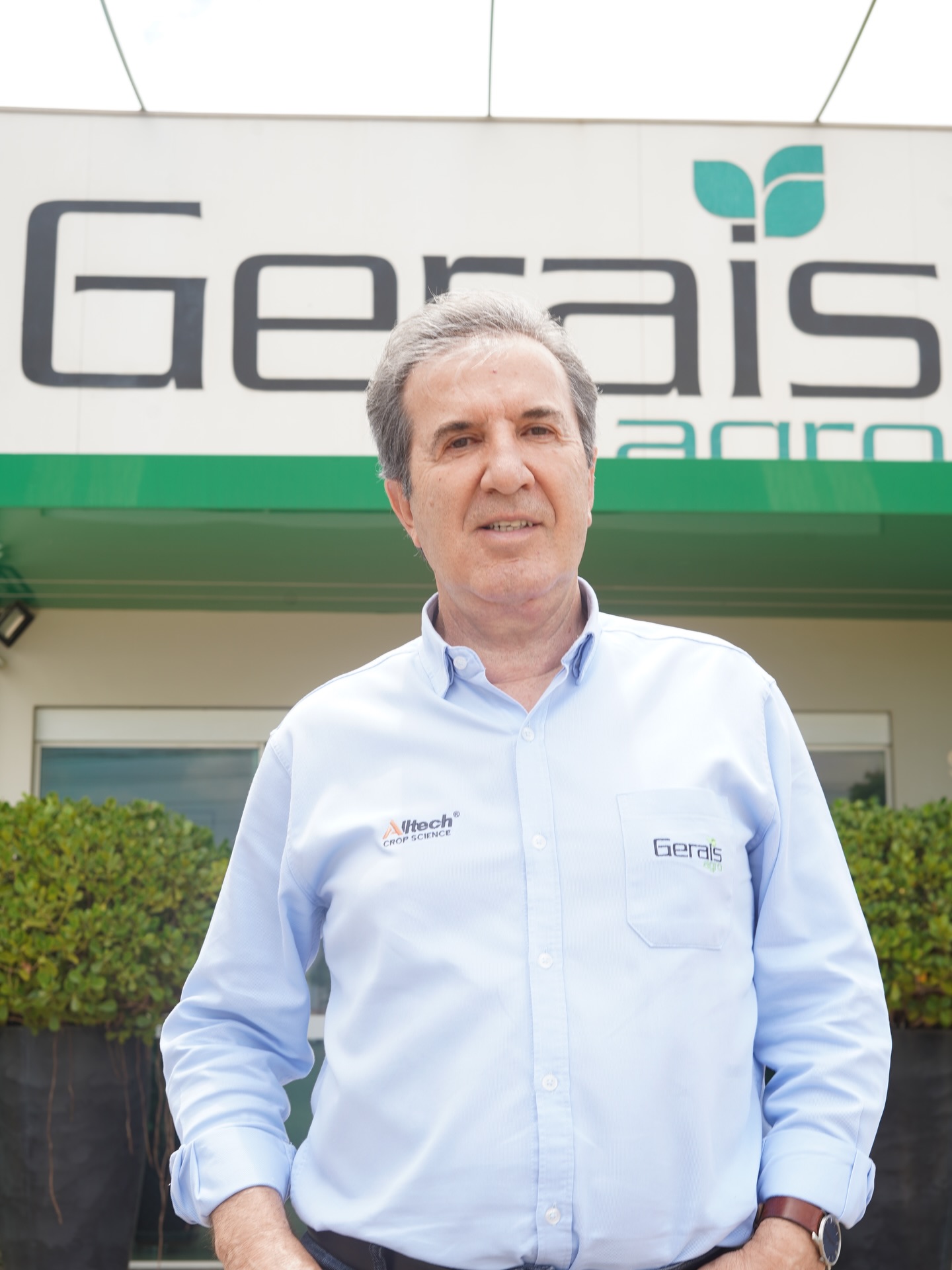 São os nossos associados que dão sentido ao que fazemos, eles impulsionam o setor, fortalecem a nossa representatividade e caminham conosco na construção de um agro cada vez mais responsável e sustentável. 🌱♻️
🤝 Leandro João Cechelle - Gerais Agro
ACIAGRI - Força que representa! ✊