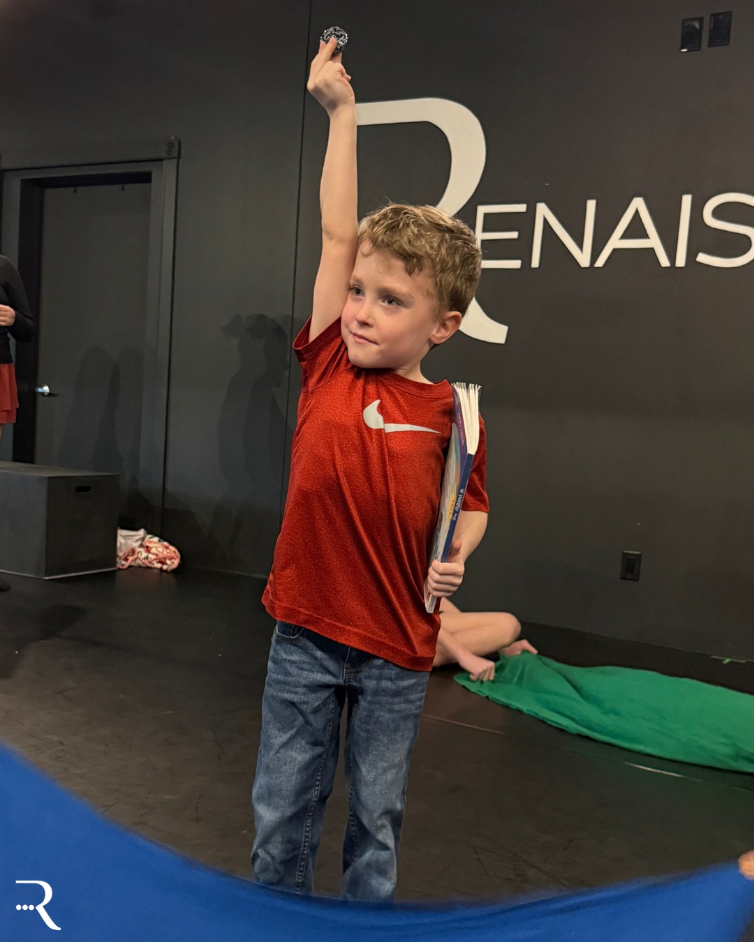 Become the most powerful performer you can be at Renaissance PAC 💪🎵
Summer offerings are coming soon - keep your eyes on our social media accounts to be the first to know about the fun happening at Renaissance this summer ☀️🕶️⛱️
#sing #dance #perform #broadwaystartshere #renpac