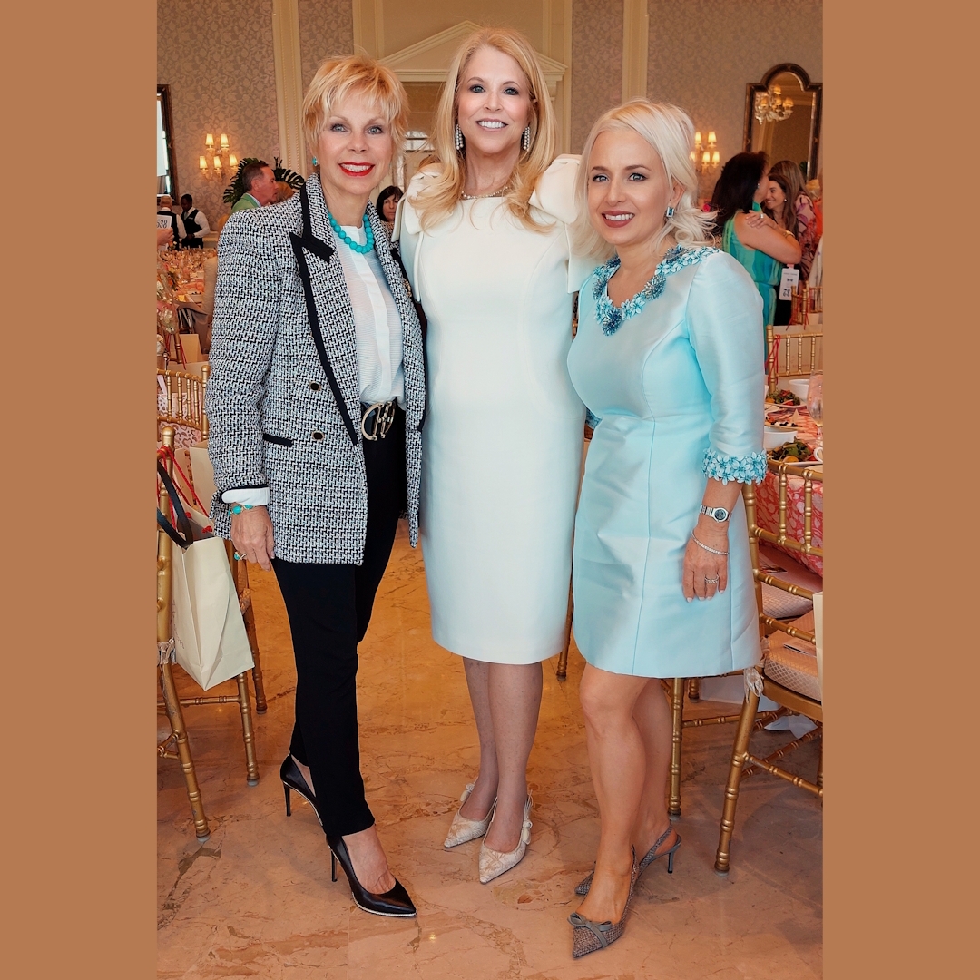 🌟 Highlighting the 25th Annual "Old Bags Luncheon" 🌟 held at the breathtaking Breakers in Palm Beach. An unforgettable day dedicated to supporting the vital work of the Center for Family Services of Palm Beach County. A heartfelt thank you to everyone who played a part in turning this event into a sold-out sensation! 🎉
A special round of applause for our incredible Karen Swanson, Chairman of the Board (wearing a custom-made TA Couture gown) - your leadership and commitment made this magical day possible, alongside the effervescent Joanne Gabay and Tammy Apostol (wearing one of her designs). Here's to making a difference, one stylish luncheon at a time. Until next year!
@cfspbc @swanson_karen @joannebg1
#OldBagsLuncheon #CenterForFamilyServices #TAcouture #PalmBeach #Fashion #CharityEvent #ballgowns #designedinmiami #fashiongram #fashionista #fashionpost #gala #instafashion #luxury #miamifashionblogger #miamistylist #outfit #shopping #style #styleblogger #styles #stylish #tacouturemiami
