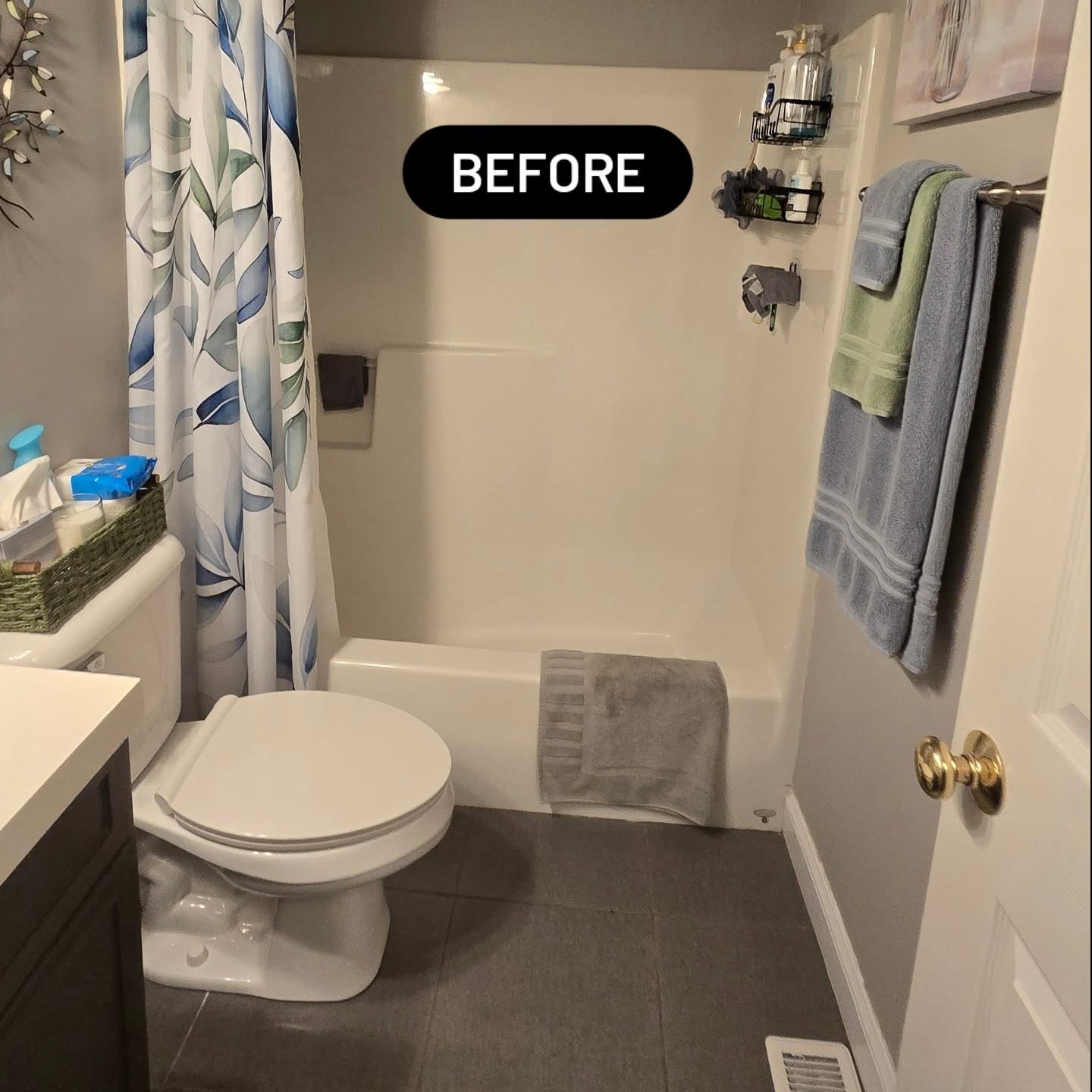 This guest bath had an existing fiberglass tub with standard plank tile flooring. A new standup tile shower was installed with herringbone shower pan and shampoo niche. The art deco tile flooring tied everything together. Great selections of tile work by the client turned this boring guest bathroom which now gives spa vives.....