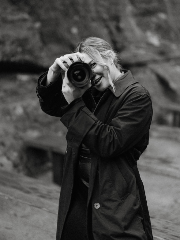My face when I snap the PERFECT photo for your wedding portrait!! 😍
We start the day like another photographer before transforming at the reception to paint live for all your guests to watch!
#liveweddingpaintersydney #weddingpaintersydney #weddingpainter #liveweddingpainting