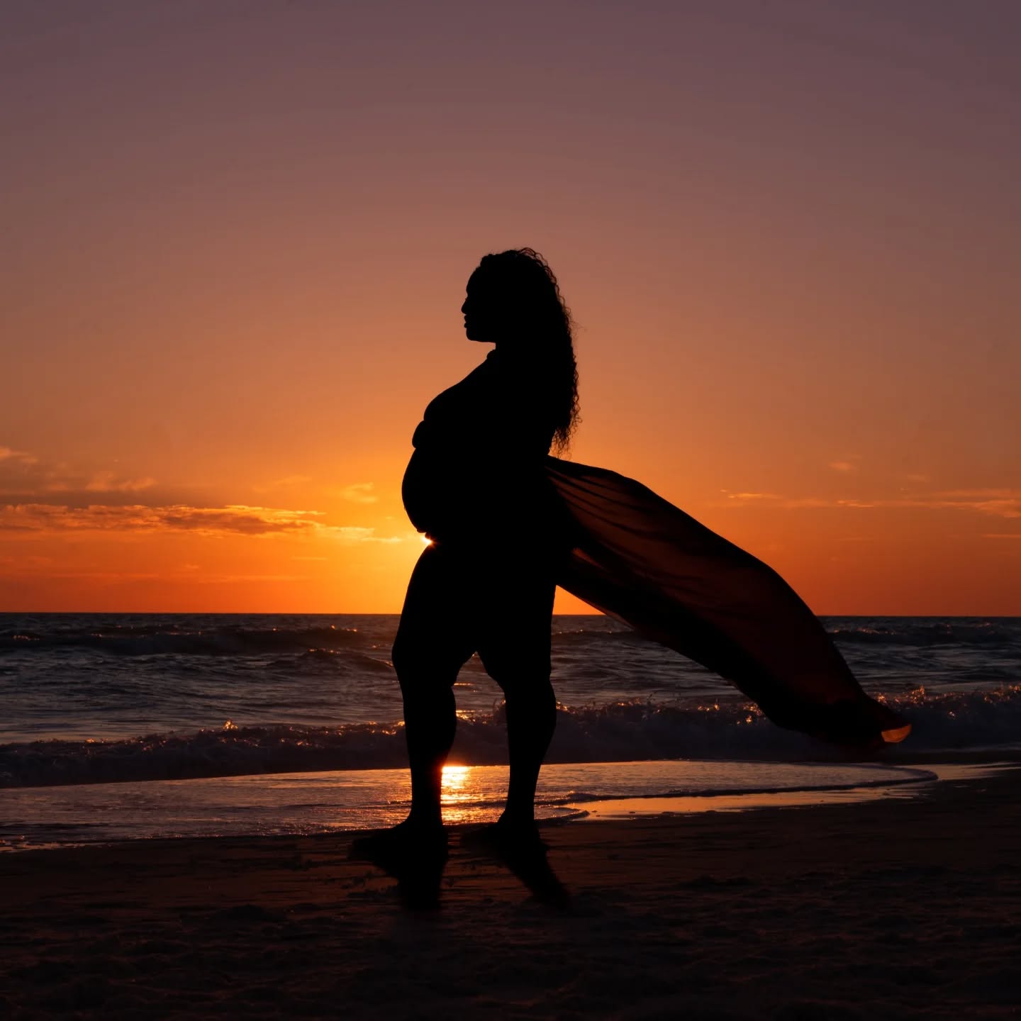 There’s something about that soft, glowing light over the Gulf that makes every moment feel timeless. The laughter, the quiet hugs, the wind in your hair; it all comes together in a way that can’t be staged.
These are the images that don’t just live on your phone… they become framed memories, canvas wall art, and keepsakes you’ll treasure for years. 💛
Spring is one of the most beautiful times to photograph on the coast, and dates are already filling quickly.
📩 Message me to book your session
📍 Pensacola • Gulf Breeze • Navarre • Destin • Miramar Beach • 30A • Panama City Beach
www.sunsetphotography-pcola.com
#EmeraldCoastPhotography #GoldenHourMagic #FamilyBeachPhotos #SpringSessions #PensacolaPhotographer SunsetPhotography