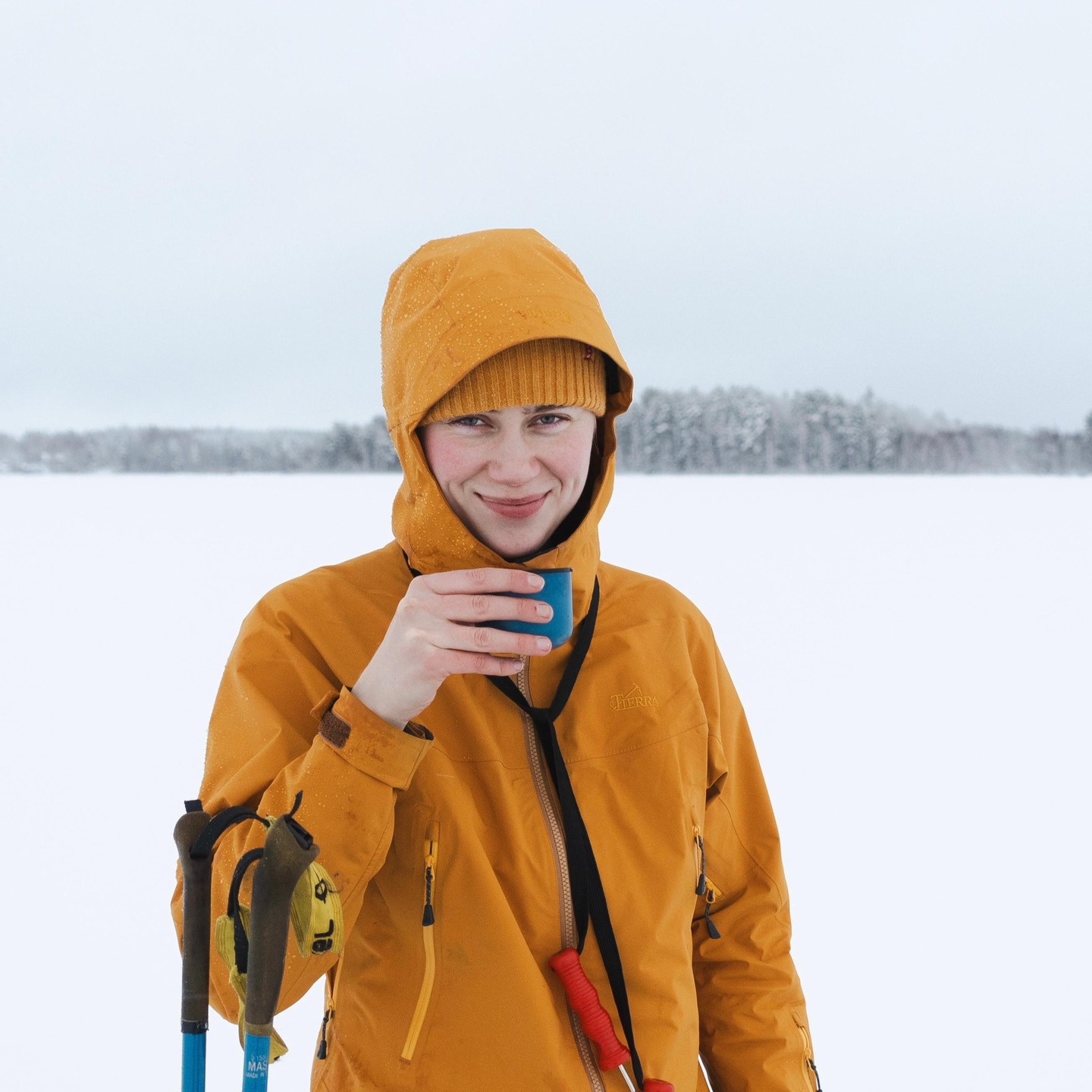 Nets, coffee, and burbot under Arctic skies ❄️🐟
At Lake Muddusjärvi in Finnish Lapland, Helena spent a week listening, learning, and living winter alongside local fishers. From kitchen-table conversations over coffee to frozen fingers checking gillnets at –25°C, her fieldwork blended science and lived experience.
Fishers shared their observations about fish stocks, ice safety, and changing winters, insights that, combined with biological sampling, help us better understand how warming winters are reshaping life beneath the ice.
See the full text on our website! Link in bio 🔗
#FROST #ArcticResearch #WinterEcology #CommunityKnowledge #Fieldwork