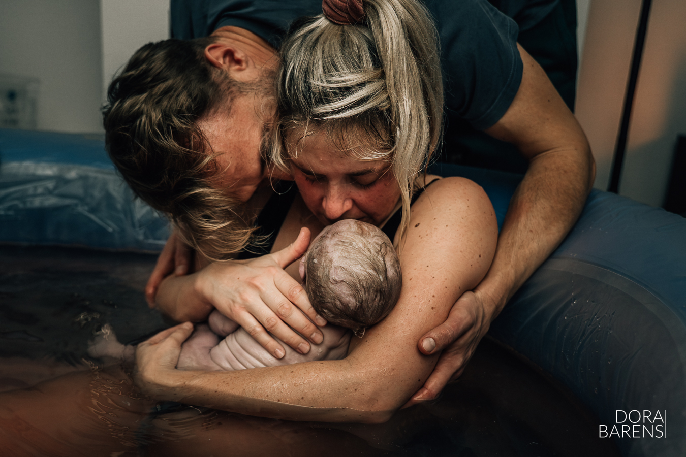 A smooth home birth.
Calm. Intimate. Dreamlike.
Moments like this are worth holding on to.
Fall babies are coming.
Now is the time to book.