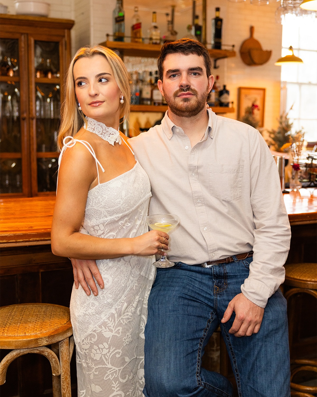 Happy wedding weekend to @carlythompson1 & @cole_moser125.
Flashback to Carly’s beautiful bridal shower @theodoresnc
🌺 @blossom_and_bloom_nc