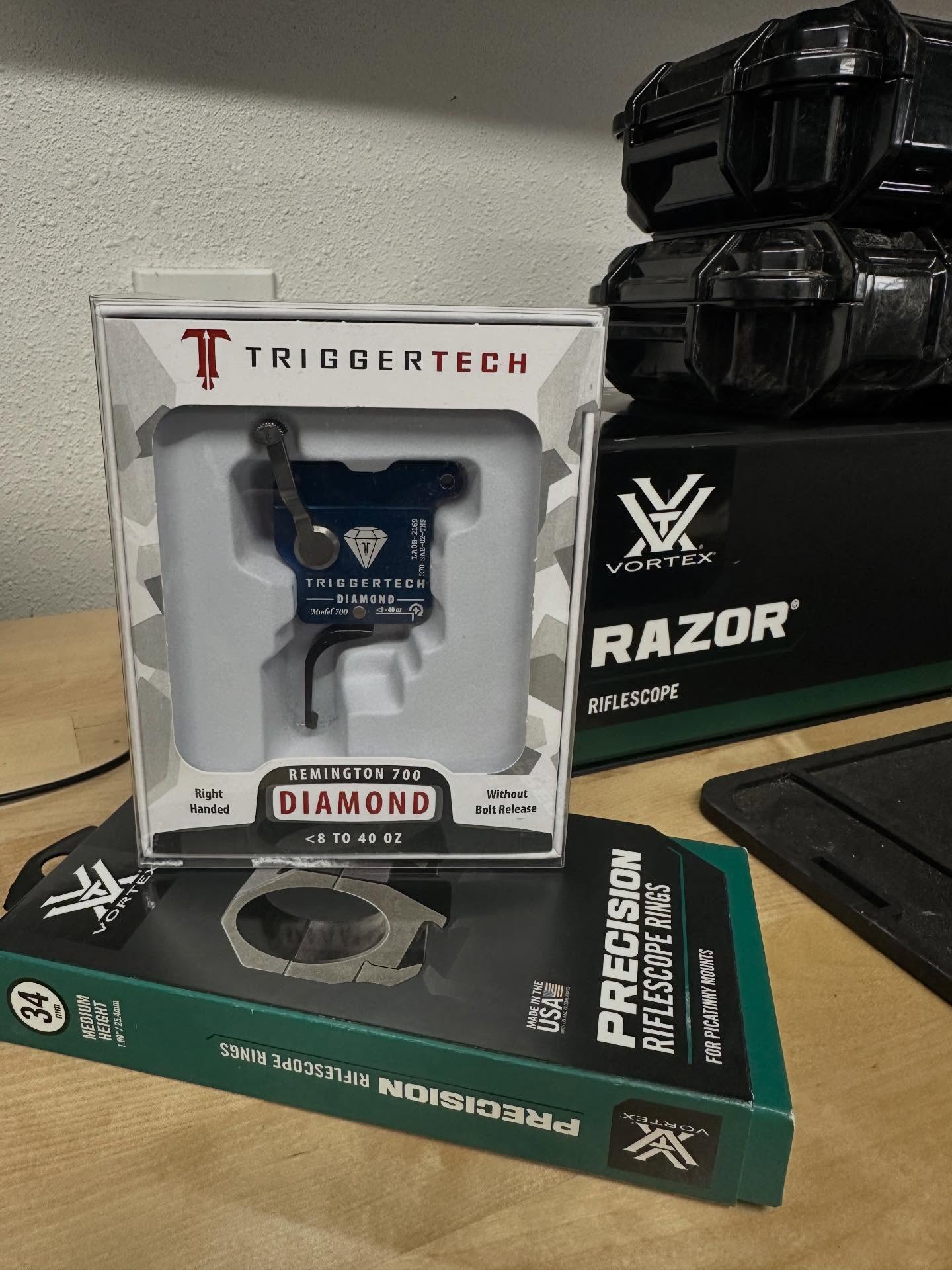 Piece by piece. The new build is slowly coming together. 🤗