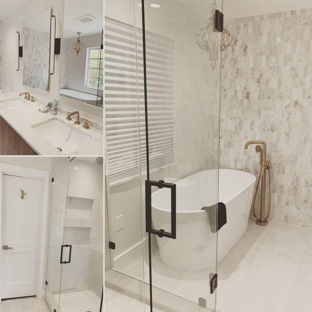 A few shots of one of the bathrooms in a remodel project in Coral Gables.
#homeremodeling #bathroomremodel #bathroomdesign #brizo #kohler @stonicamia