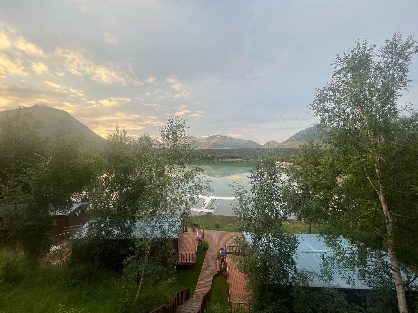 Good morning from Lake Clark Resort
#alaska #lakeclarkresort #vacation