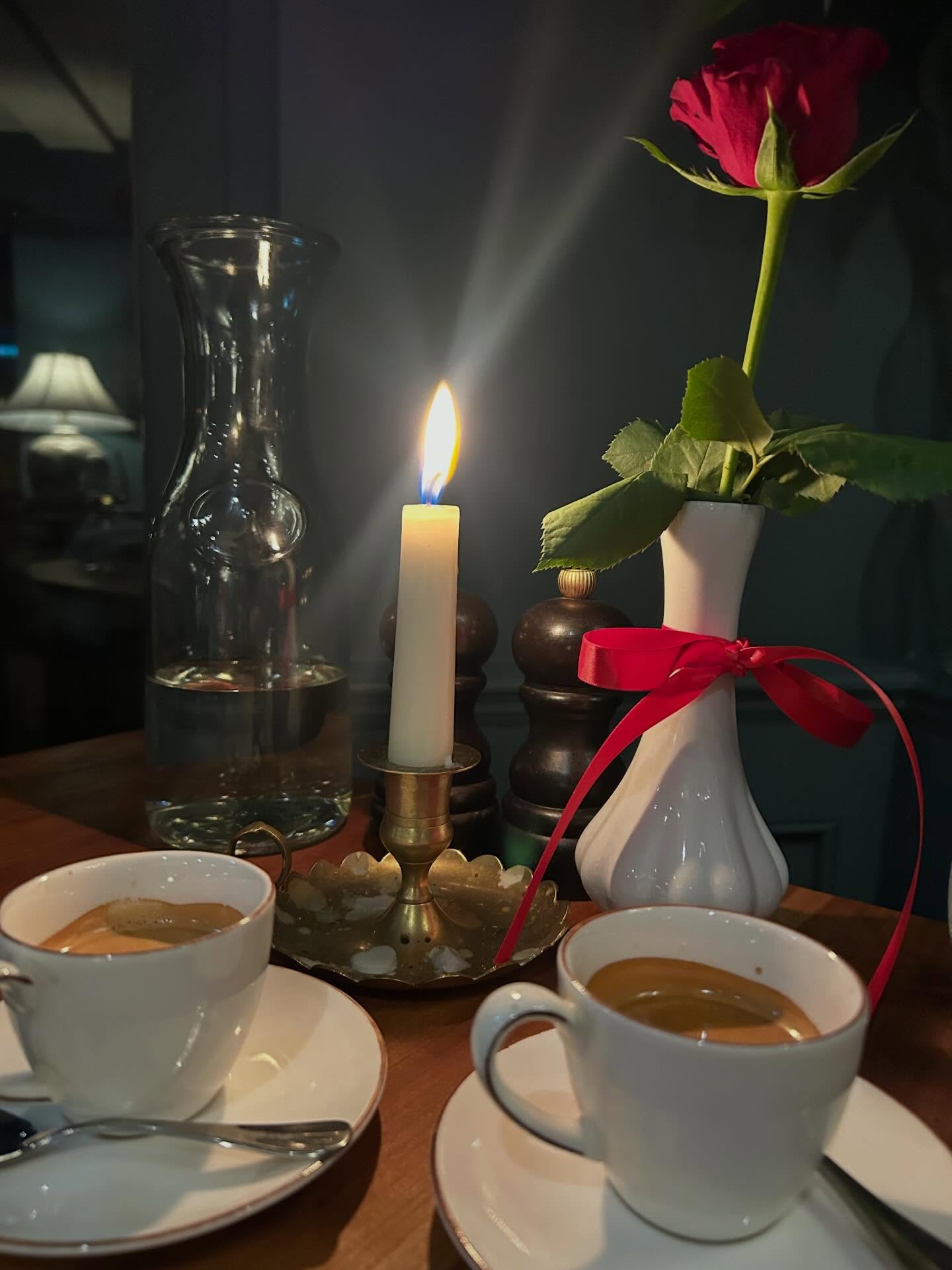 A very special weekend 🌹 My first valentines off work in over a decade ♥️ I wore love hearts all weekend 😂
I’m usually always hosting events for singles and usually put my own love life to one side on the day of love. Not this year.
After 5 years together - my partner and I were finally in the same country at the same time for our first Valentine’s Day together (as he’s in the military and I’m in the love space) we decided to focus on us before he left the country again on Sunday 🌎
In my relationship I know all too well what it takes to do the work - I live in a relationship where time together is precious, often short and always savoured. We are always tested, often relocating and international travel / long distance love is frequent.
This weekend together was rather special as we exchanged on our house 🔑 🥂🫶 and I was spoilt 💋 feeling lucky and blessed.
The love we create is conscious and intentional.
But now normality resumes. He’s left the country again 🌎 and I spent Sunday online at a LOVE conference with some of the worlds most amazing thought leaders in human behaviour, intimacy and relating 🫶
What a wild loving ride we are on, grateful for a full enquiry inbox and diary 📔
Sarah x